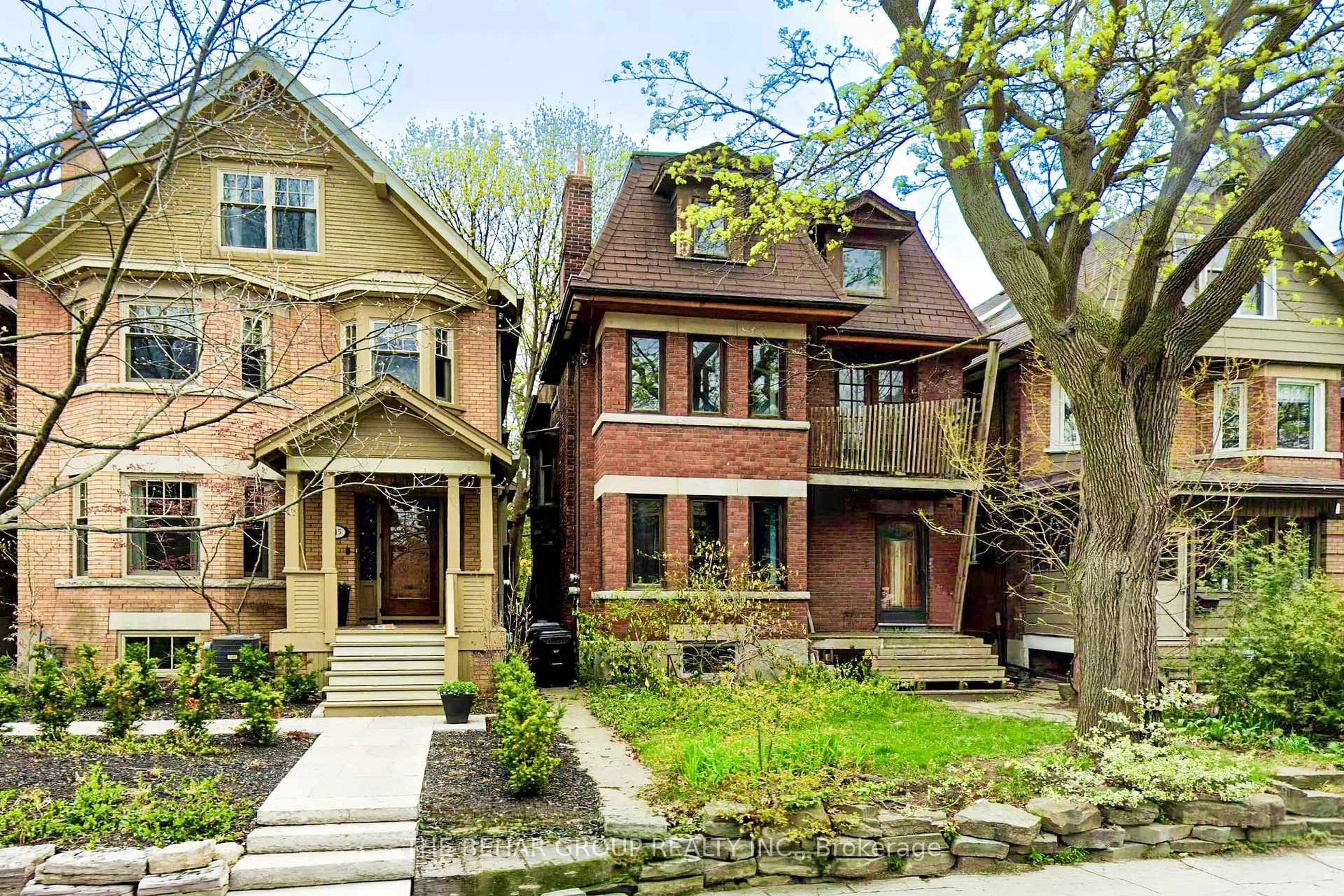 Home with brick exterior material, street for 313 Sunnyside Ave, Toronto Ontario M6R 2R3