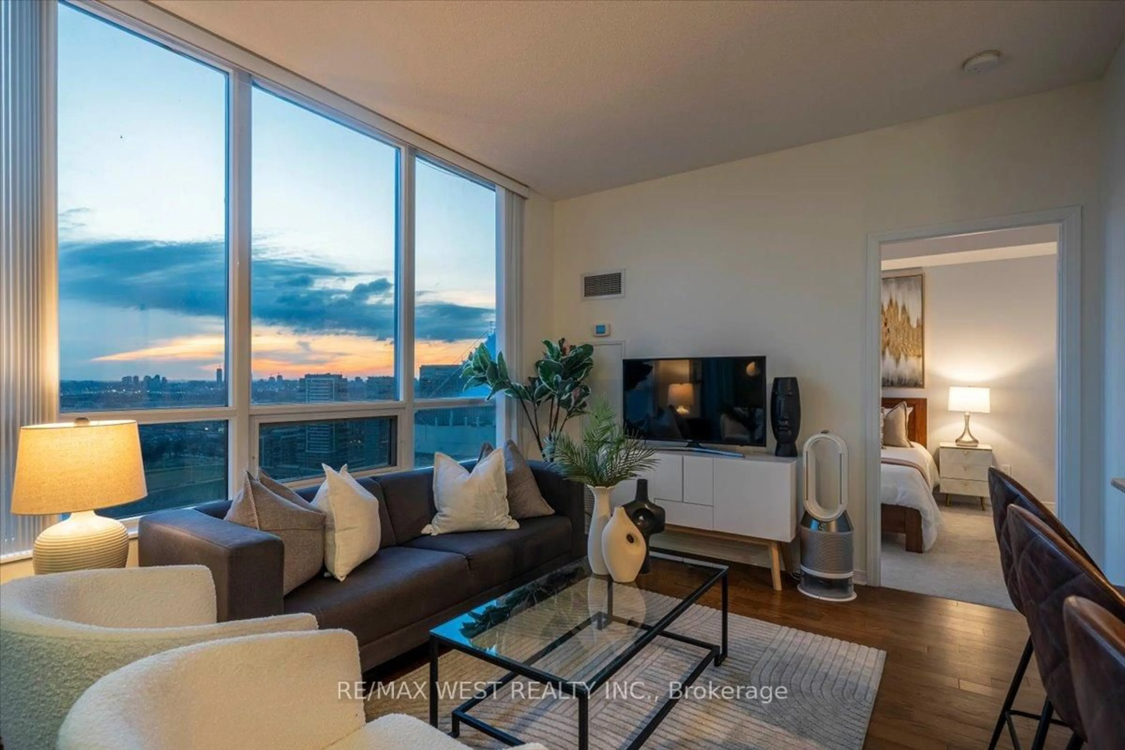 Living room with furniture, unknown for 2240 Lake Shore Blvd #3302, Toronto Ontario M8V 0B1