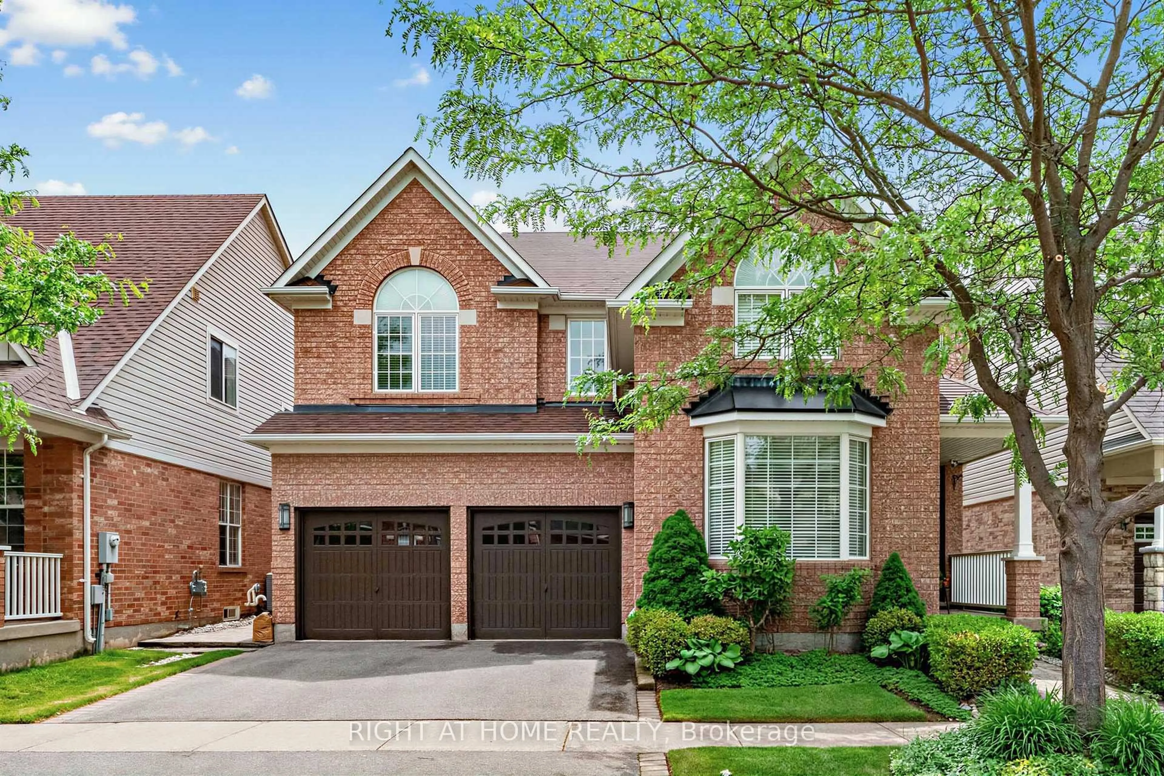 Home with brick exterior material, street for 1098 Hepburn Rd, Milton Ontario L9T 6X5