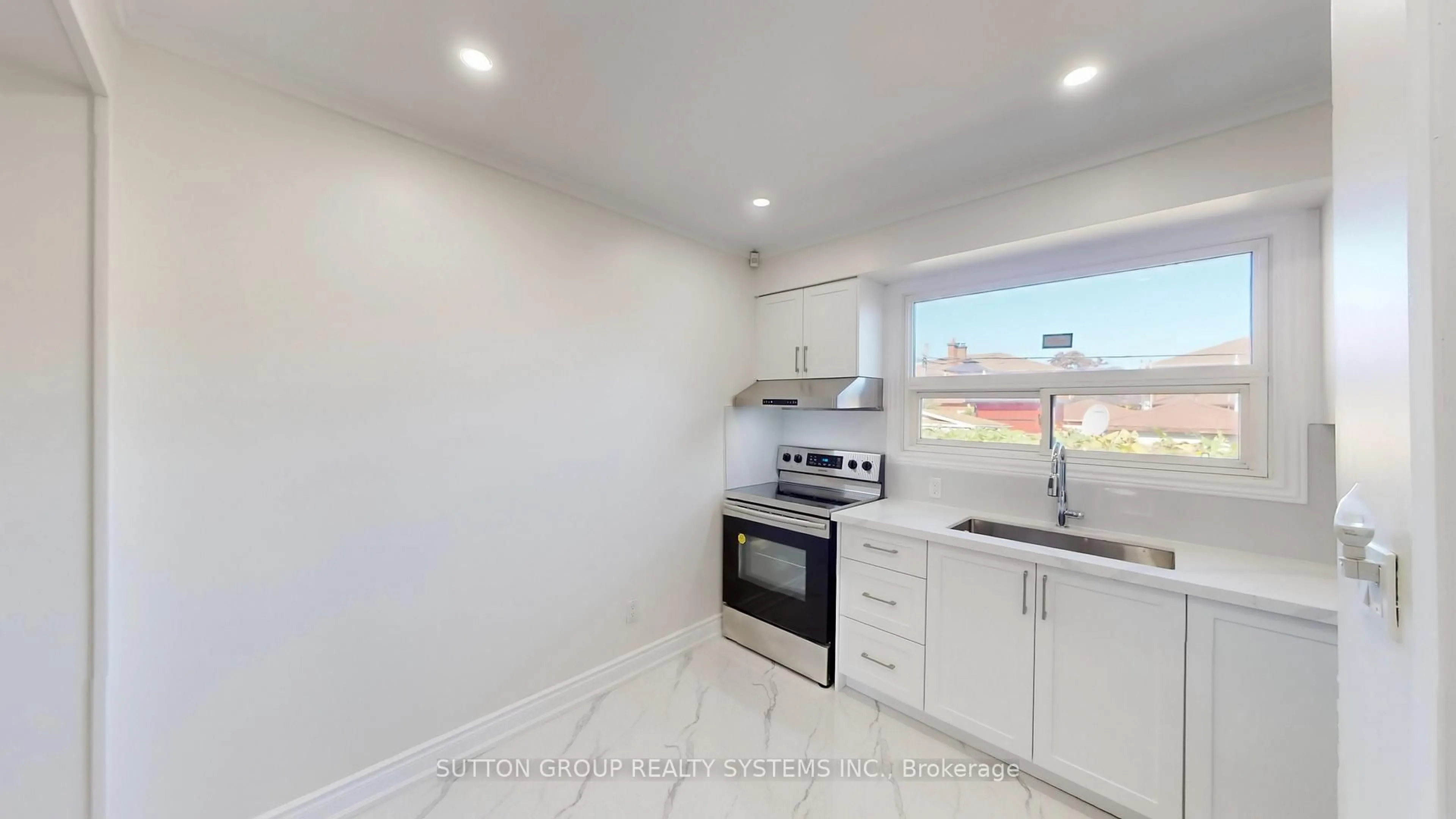 Standard kitchen, unknown for 128 Northland Ave, Toronto Ontario M6N 2E2