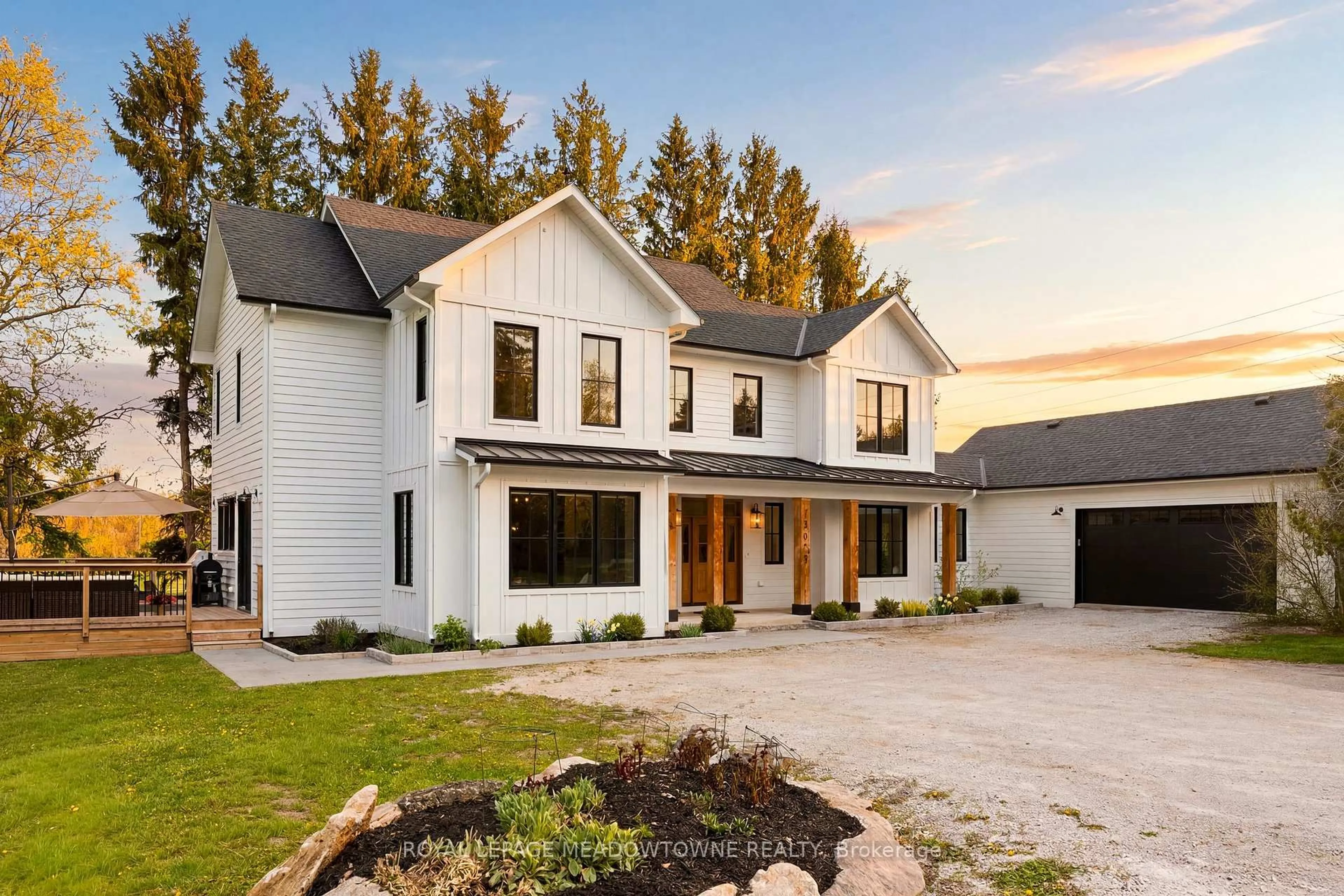 Home with brick exterior material, street for 12979 27 Sdrd, Halton Hills Ontario L7G 4S4
