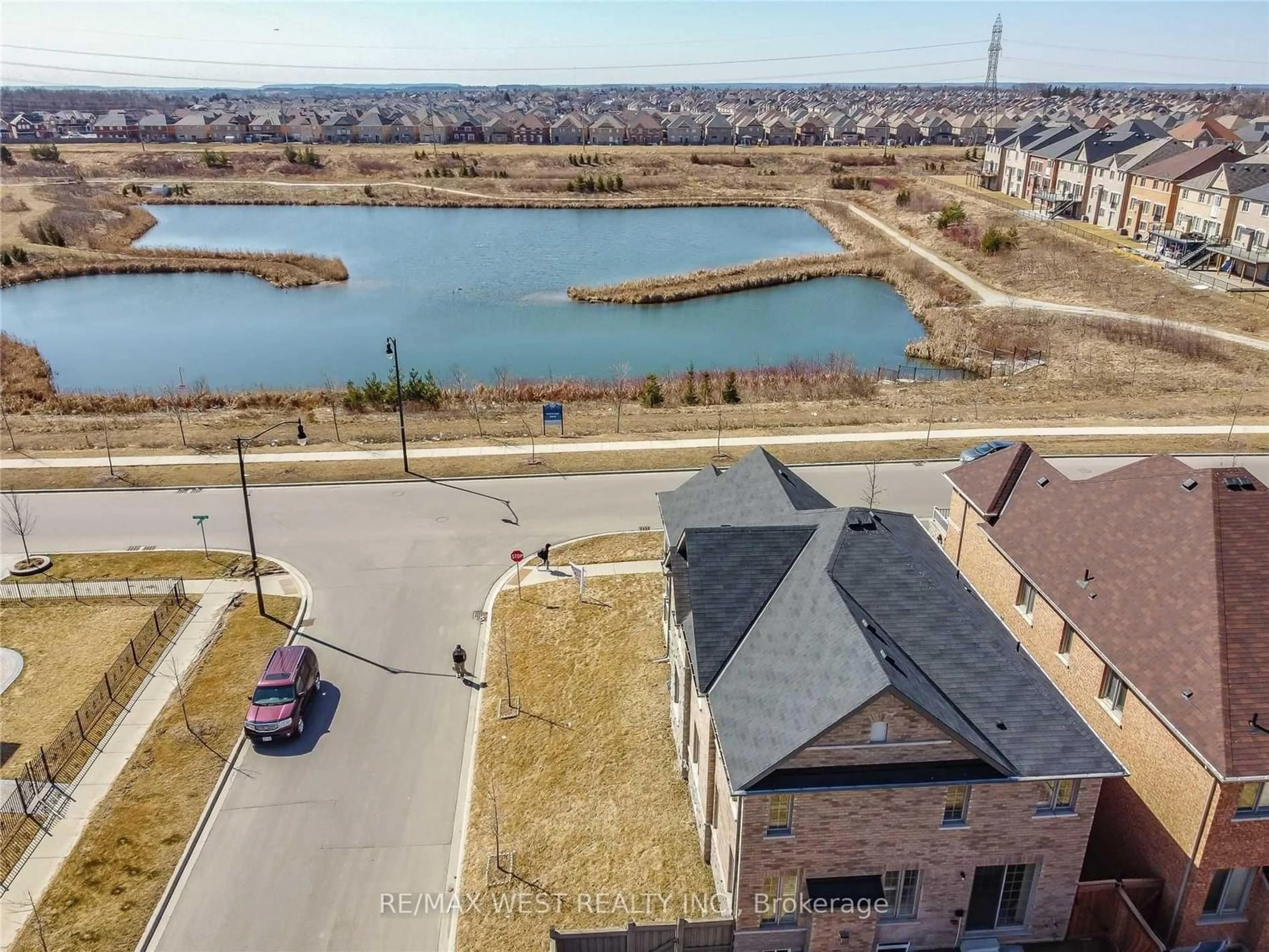 Unknown for 13 Parity Rd, Brampton Ontario L6X 0E6