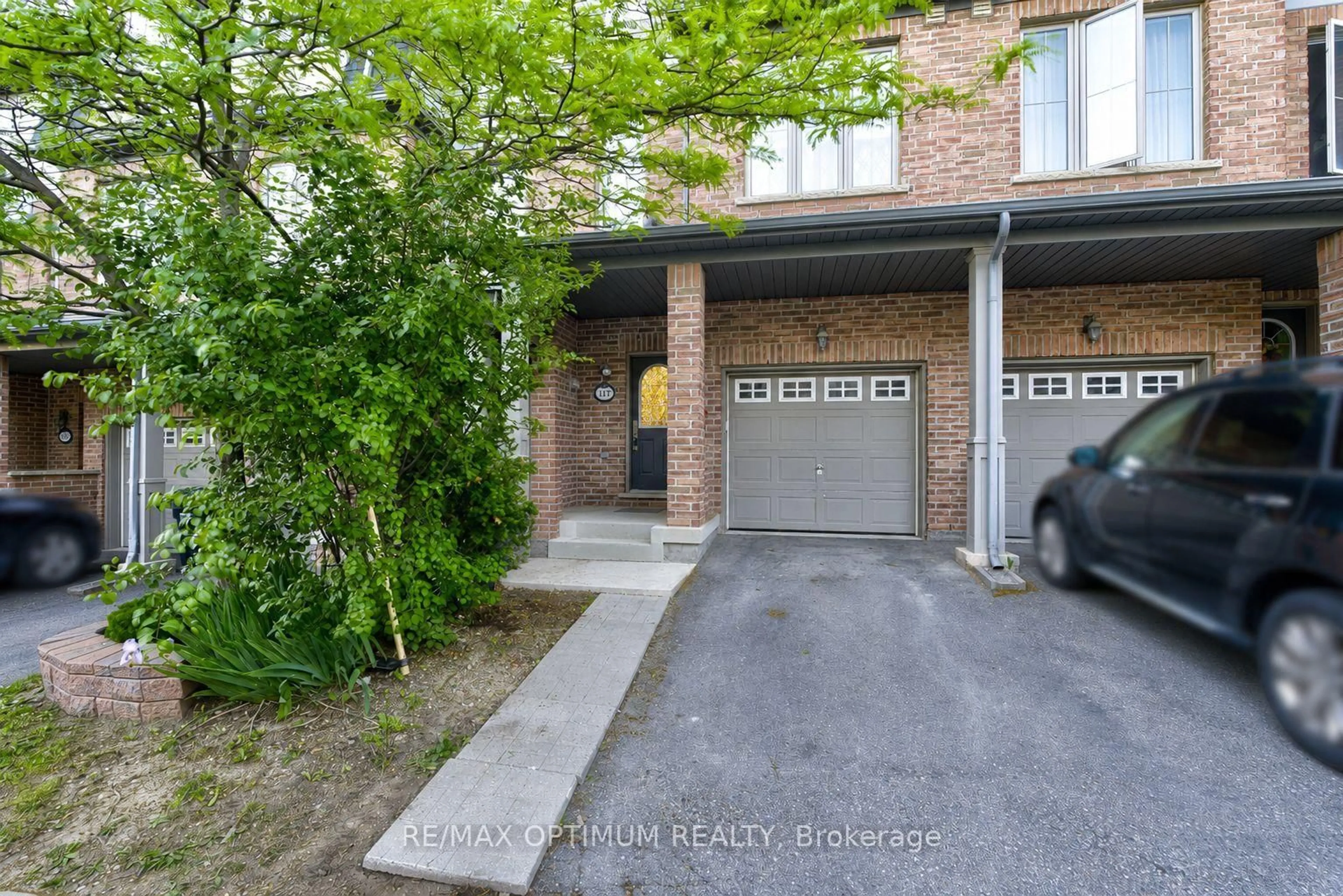 Unknown for 117 Cedar Lake Cres, Brampton Ontario L6Y 0R1