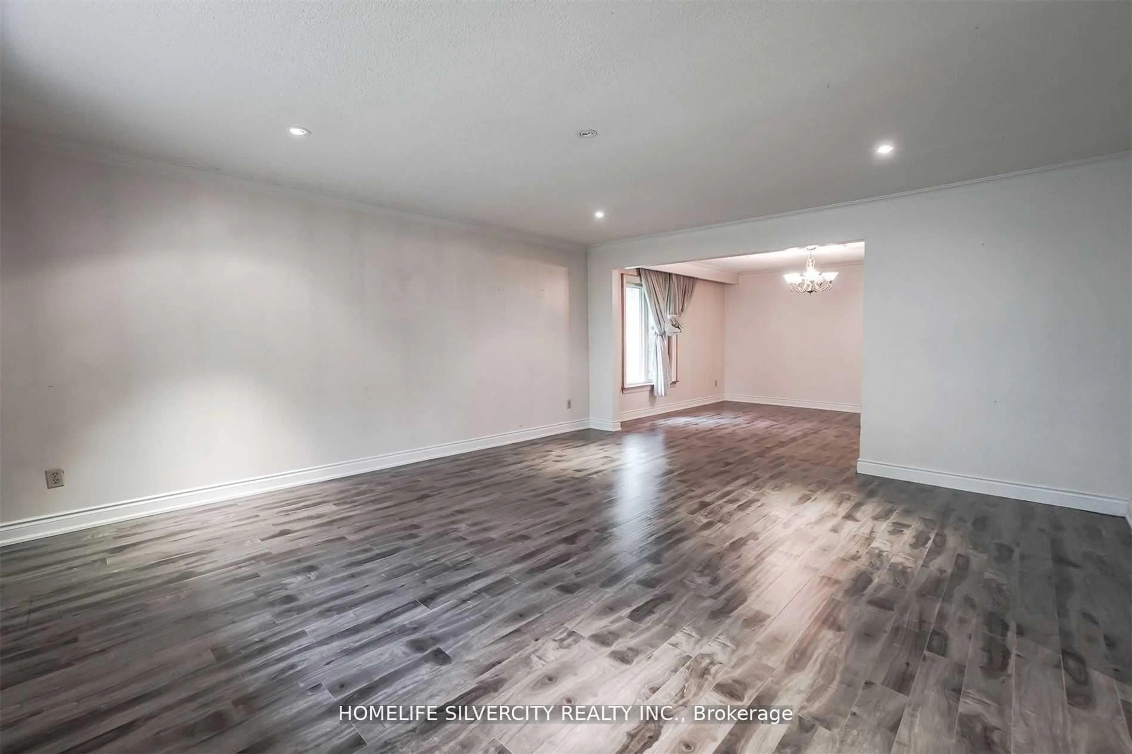 A pic of a room for 4395 Castlemore Rd, Brampton Ontario L6P 0W9