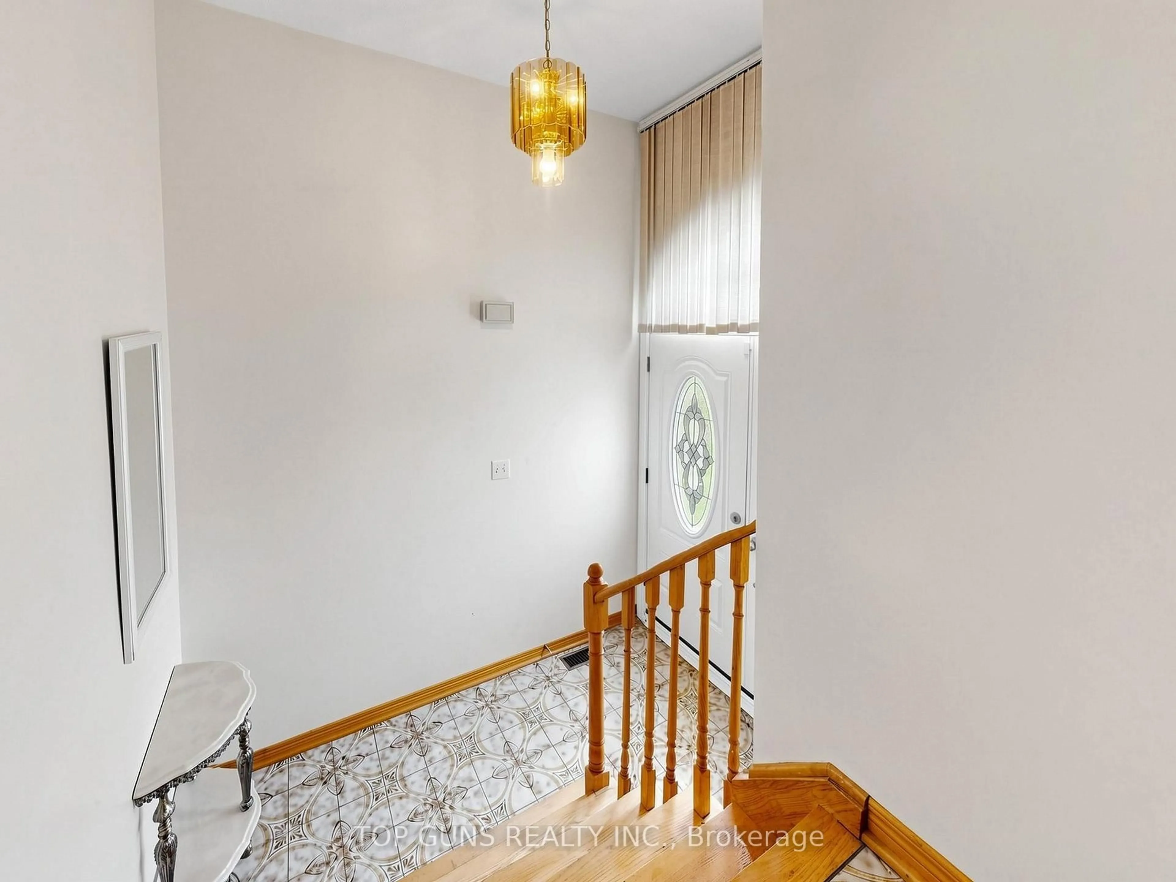 Unknown for 104 Arthur Griffith Dr, Toronto Ontario M3L 2L6