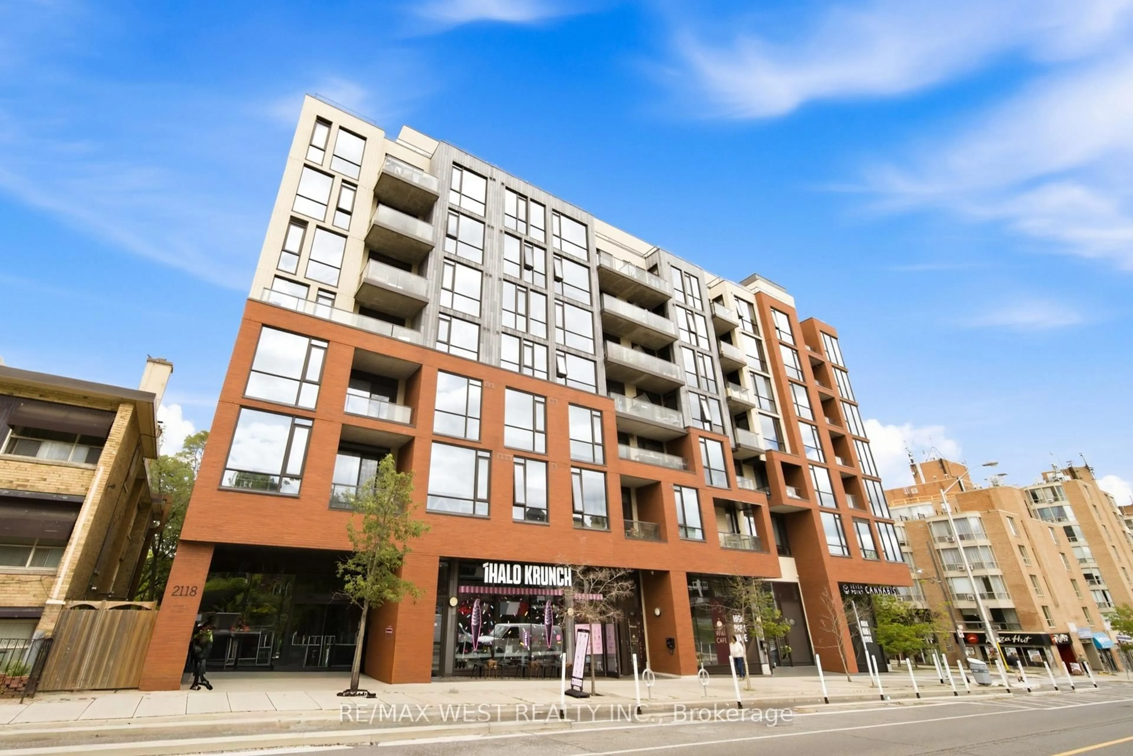 Unknown for 2118 Bloor St #709, Toronto Ontario M6S 0A6