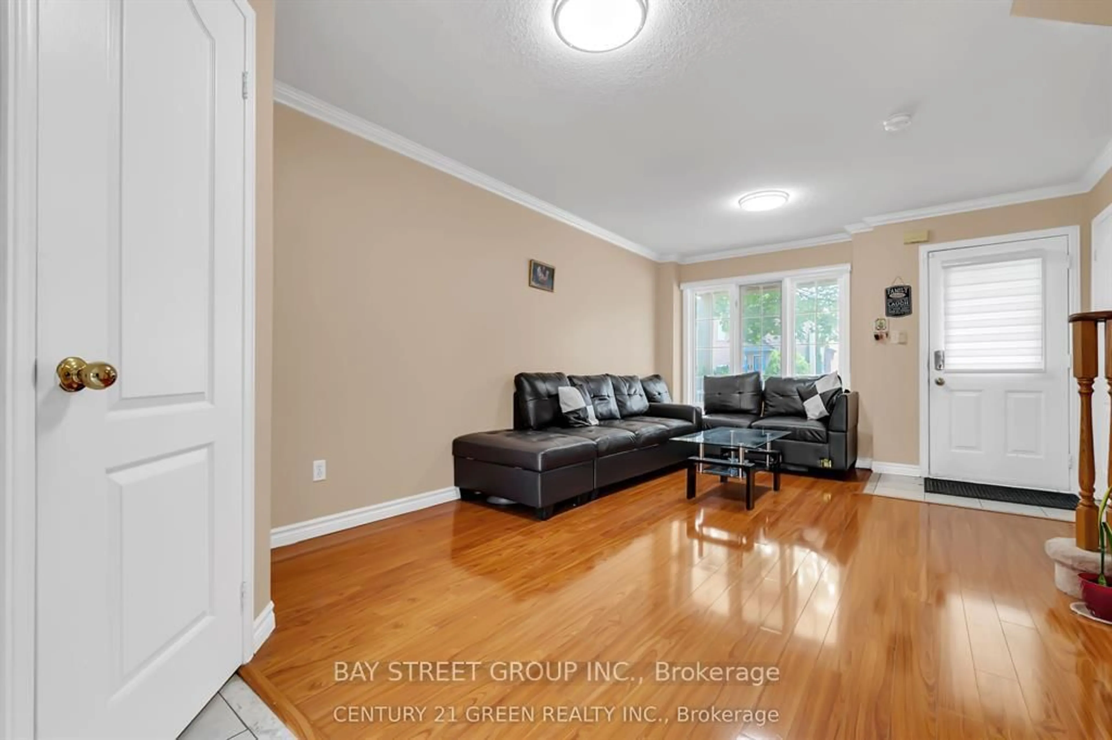 Living room with furniture, unknown for 9 Flatlands Way, Brampton Ontario L6R 2B5