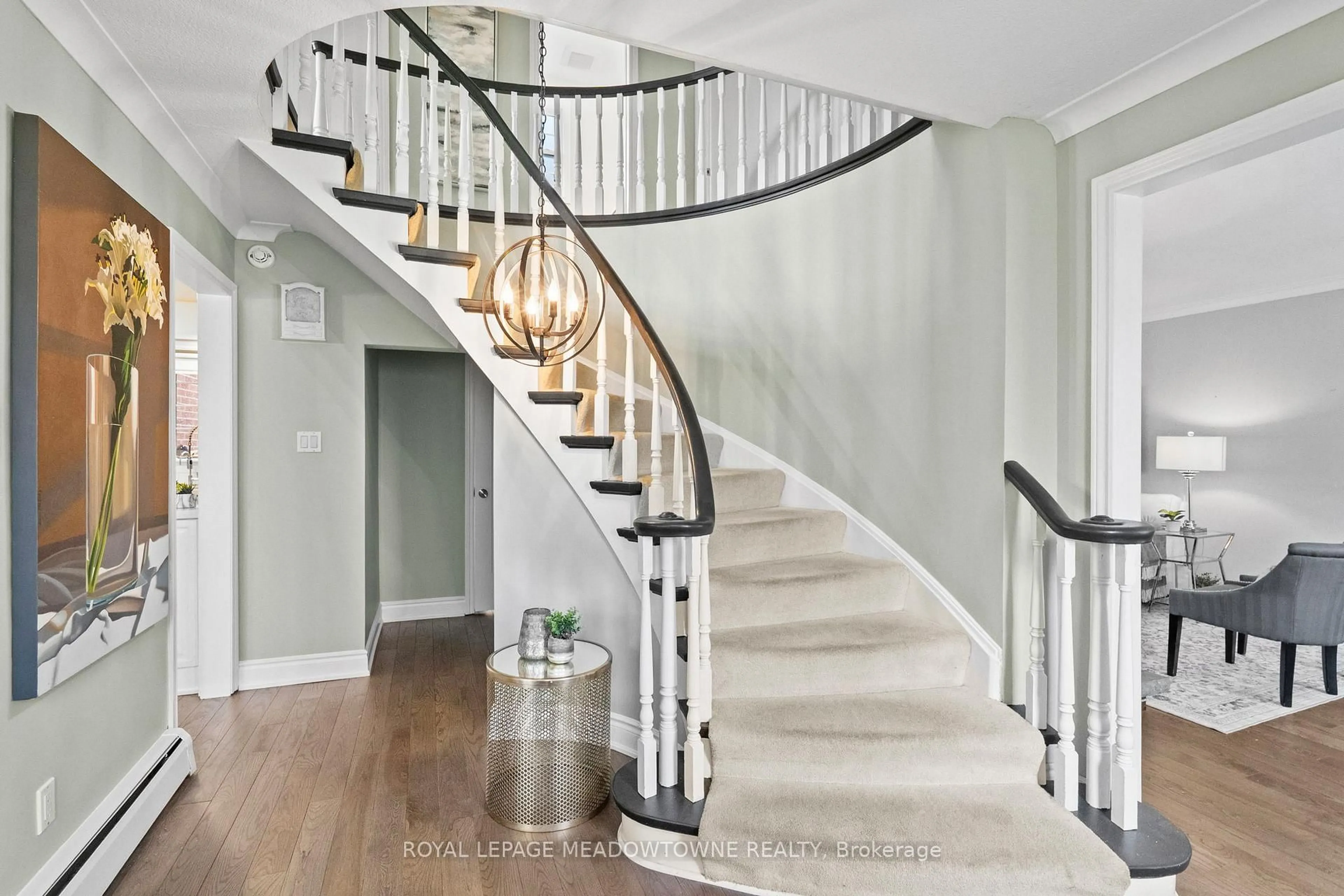 Stairs for 415 Highside Dr, Milton Ontario L9T 1W9