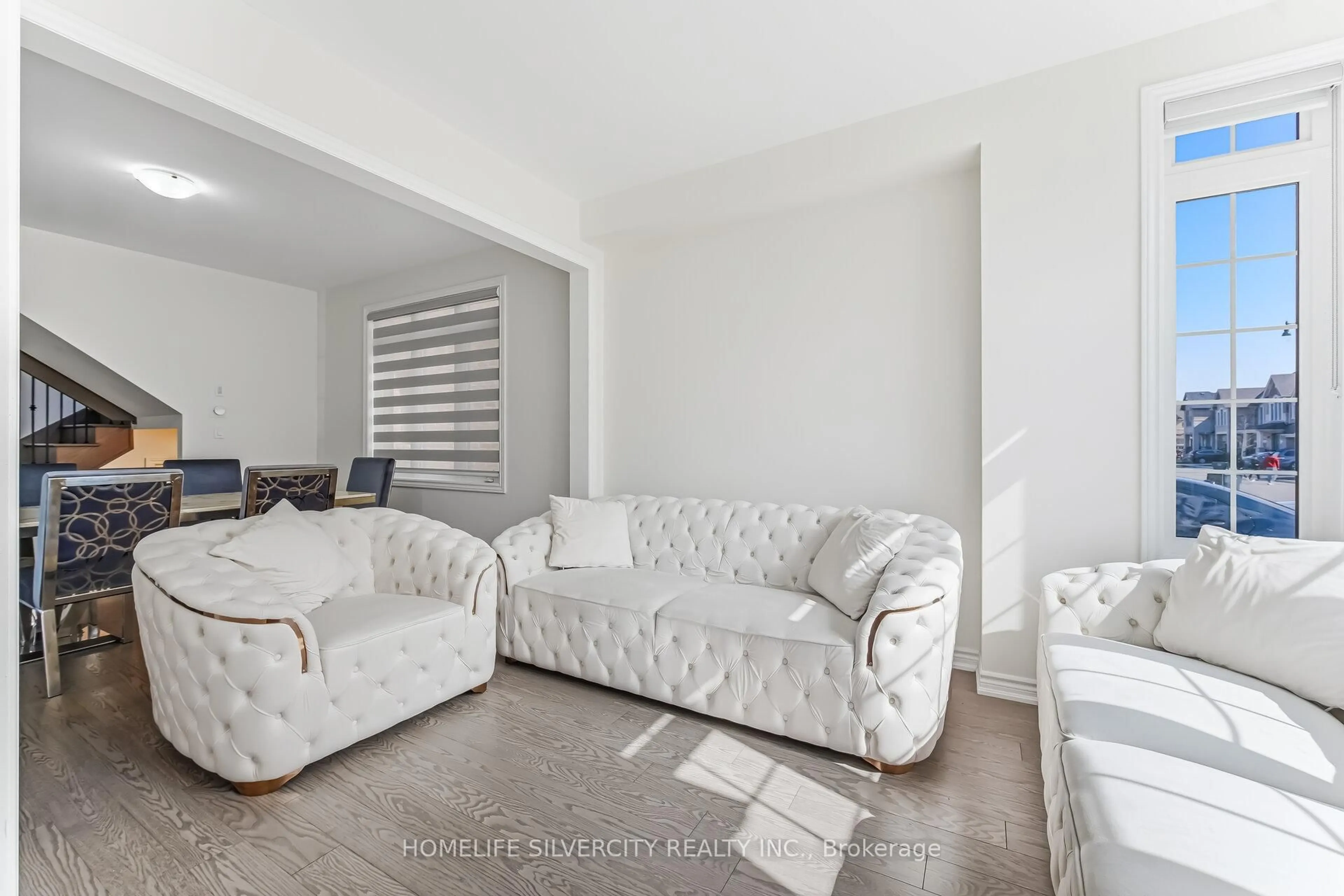 Living room with furniture, unknown for 30 Tiger Cres, Brampton Ontario L6R 4C1