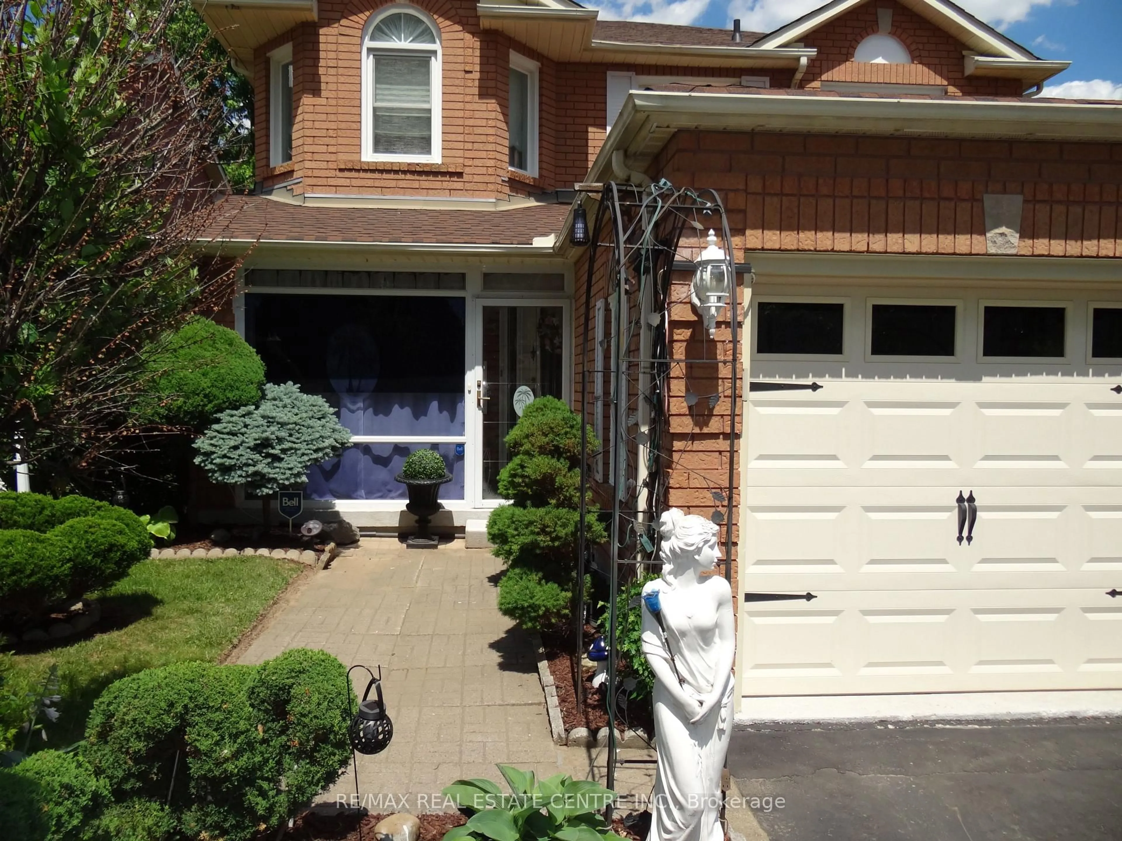 Unknown for 42 Davis Cres, Halton Hills Ontario L7G 5P5
