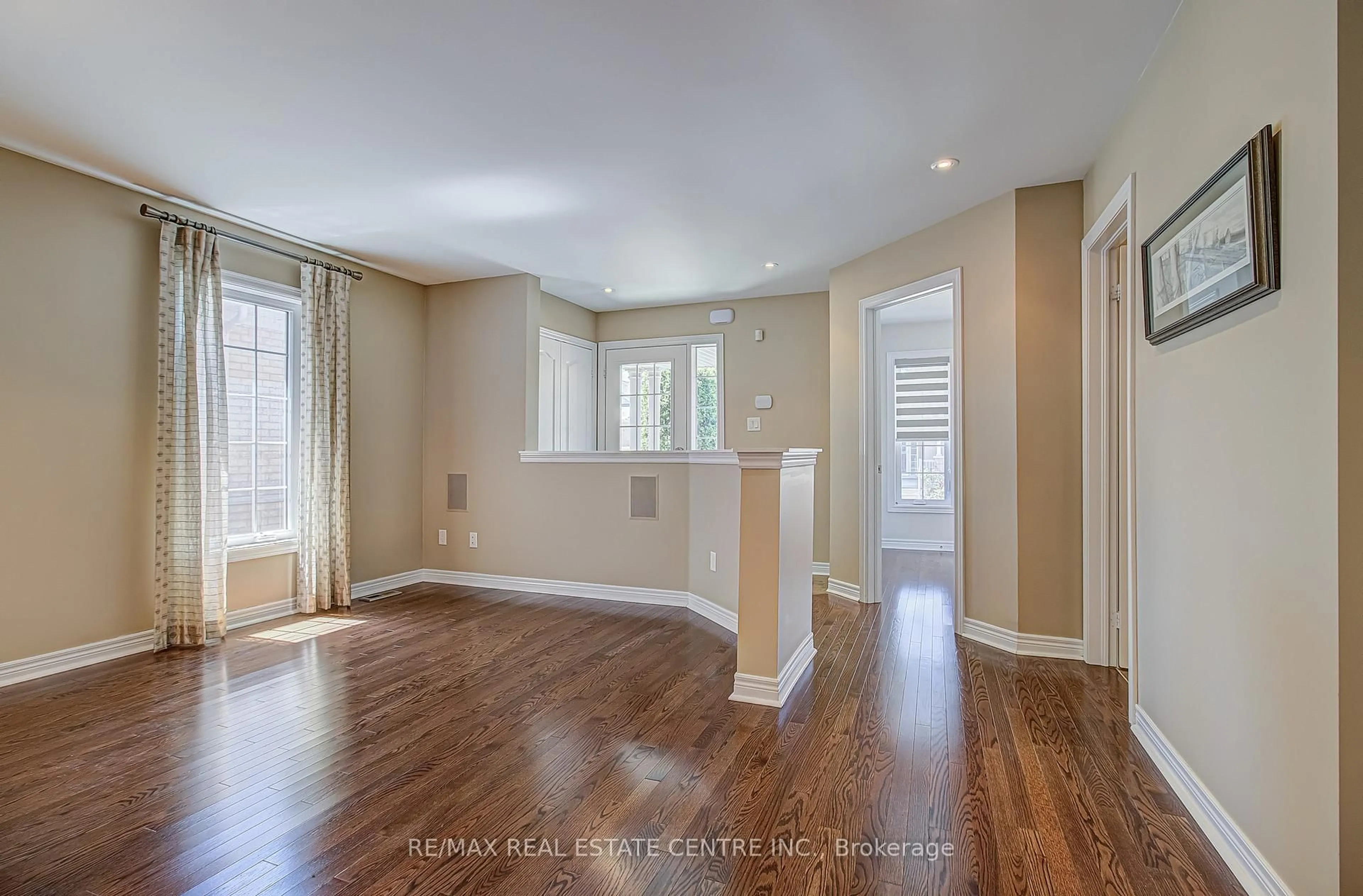 Unknown for 11 Fairvalley St, Brampton Ontario L6R 0W2