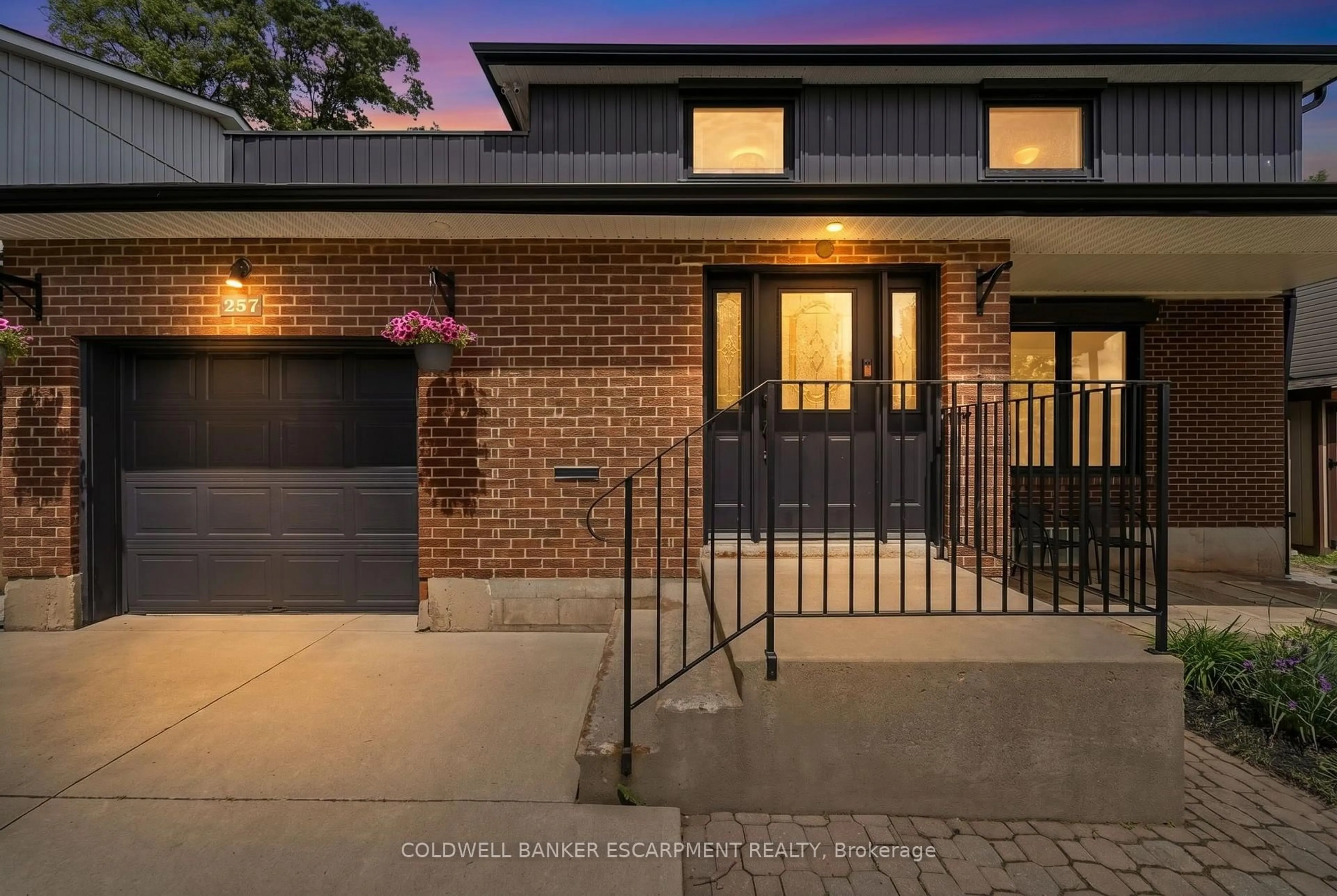 Home with brick exterior material, street for 257 Kingham Rd, Halton Hills Ontario L7J 2T3