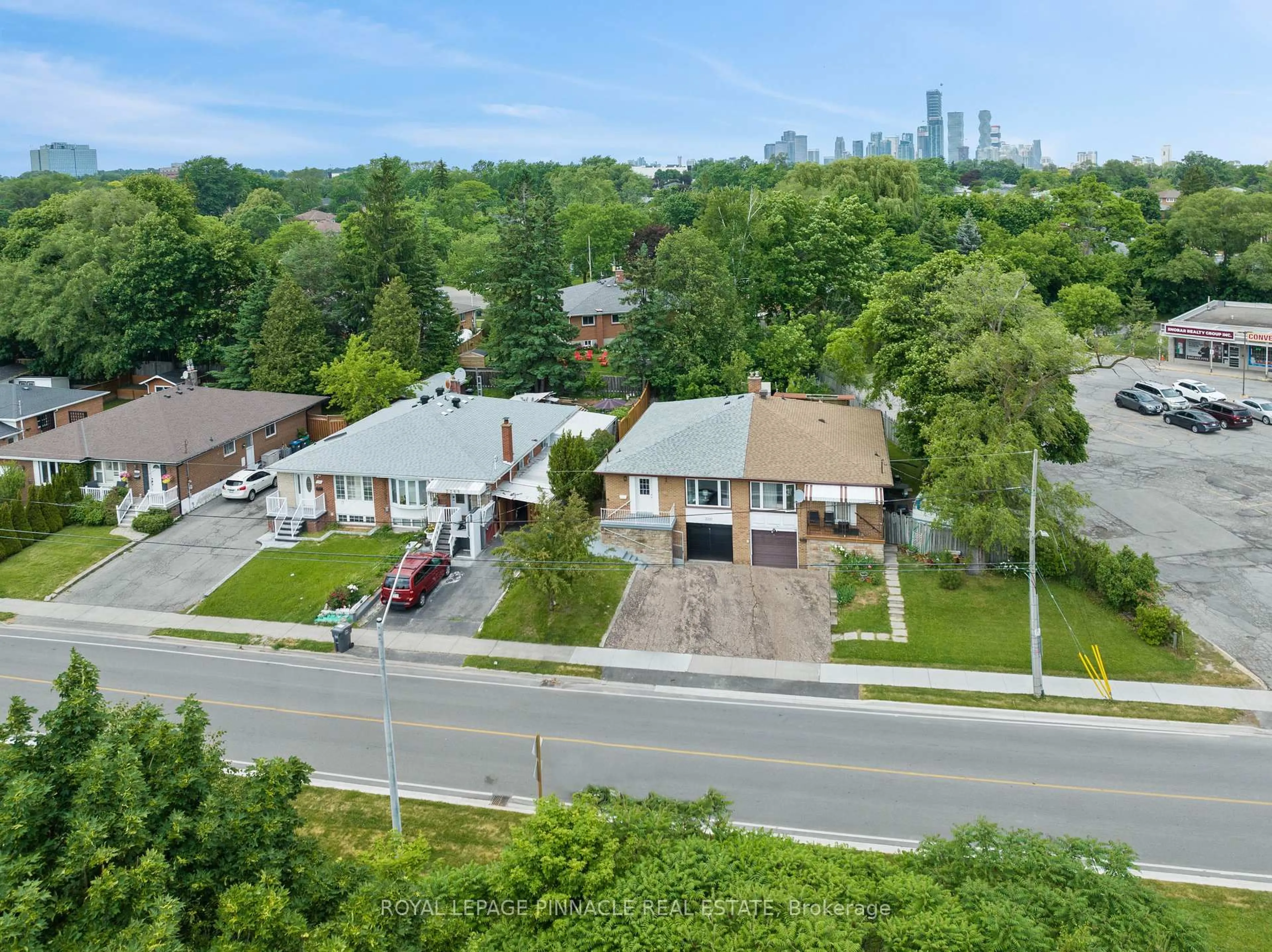 Unknown for 3361 The Credit Woodlands, Mississauga Ontario L5C 2J9