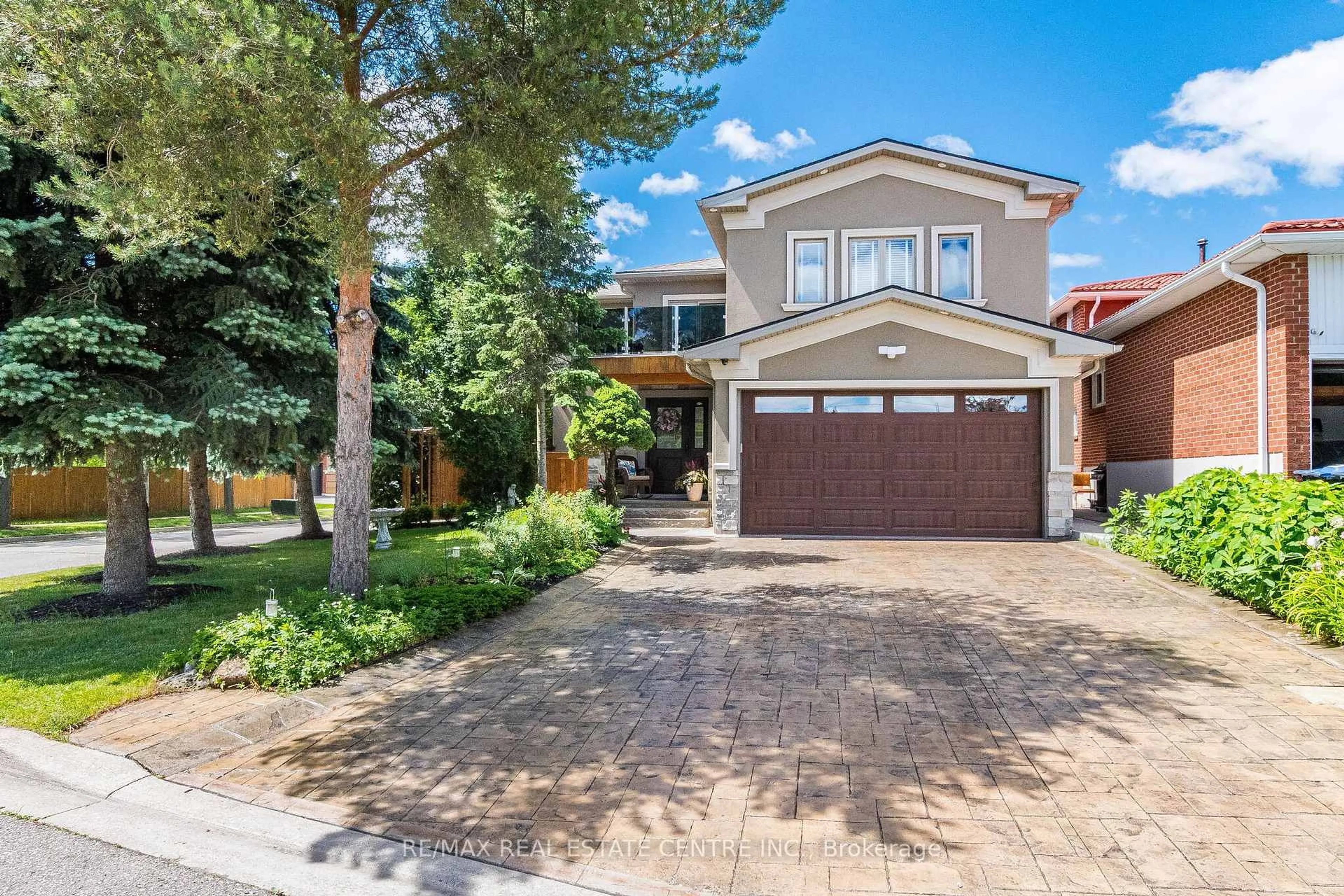 Unknown for 680 Bookham Cres, Mississauga Ontario L4Z 1T9