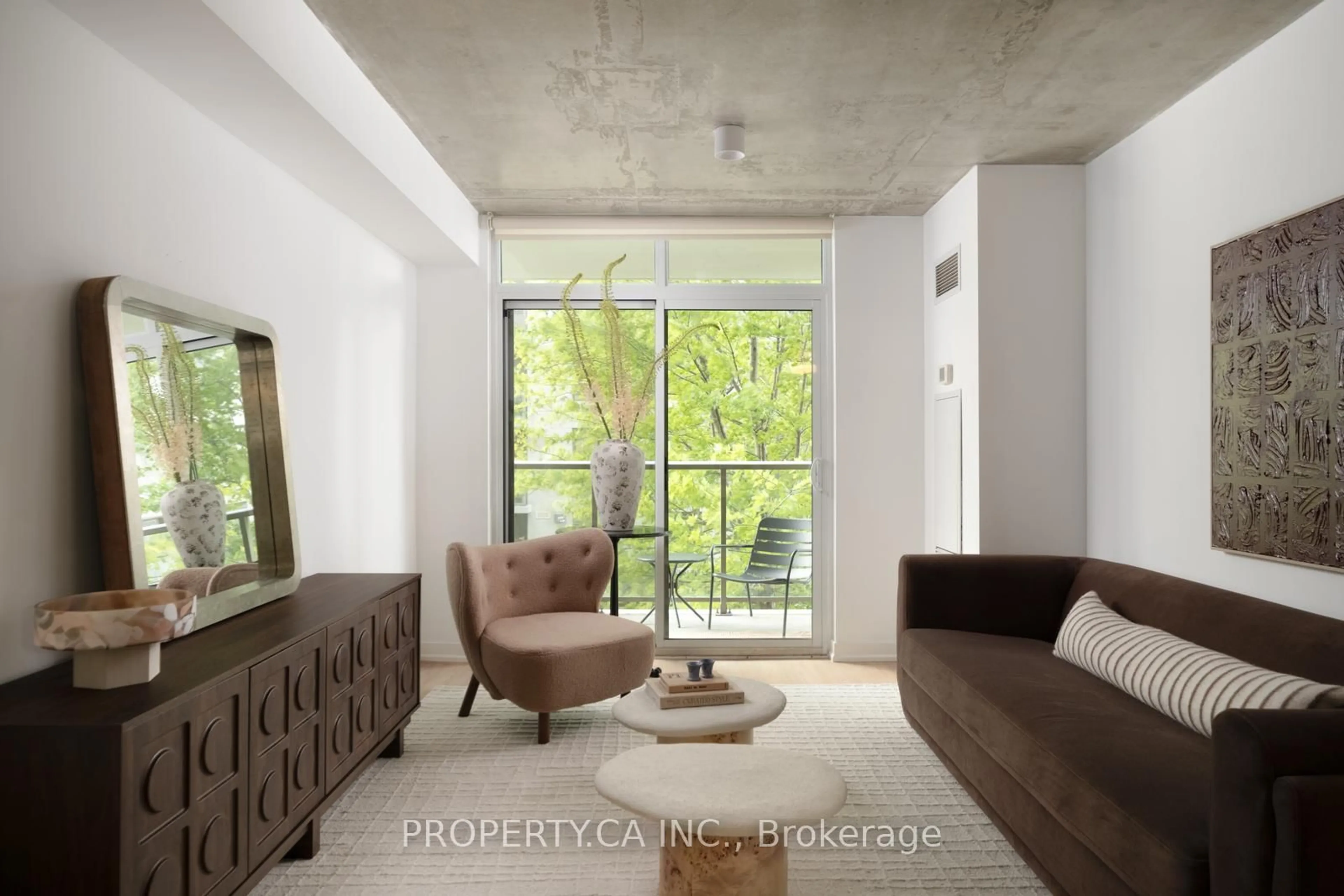 Unknown for 816 Lansdowne Ave #214, Toronto Ontario M6H 4K6