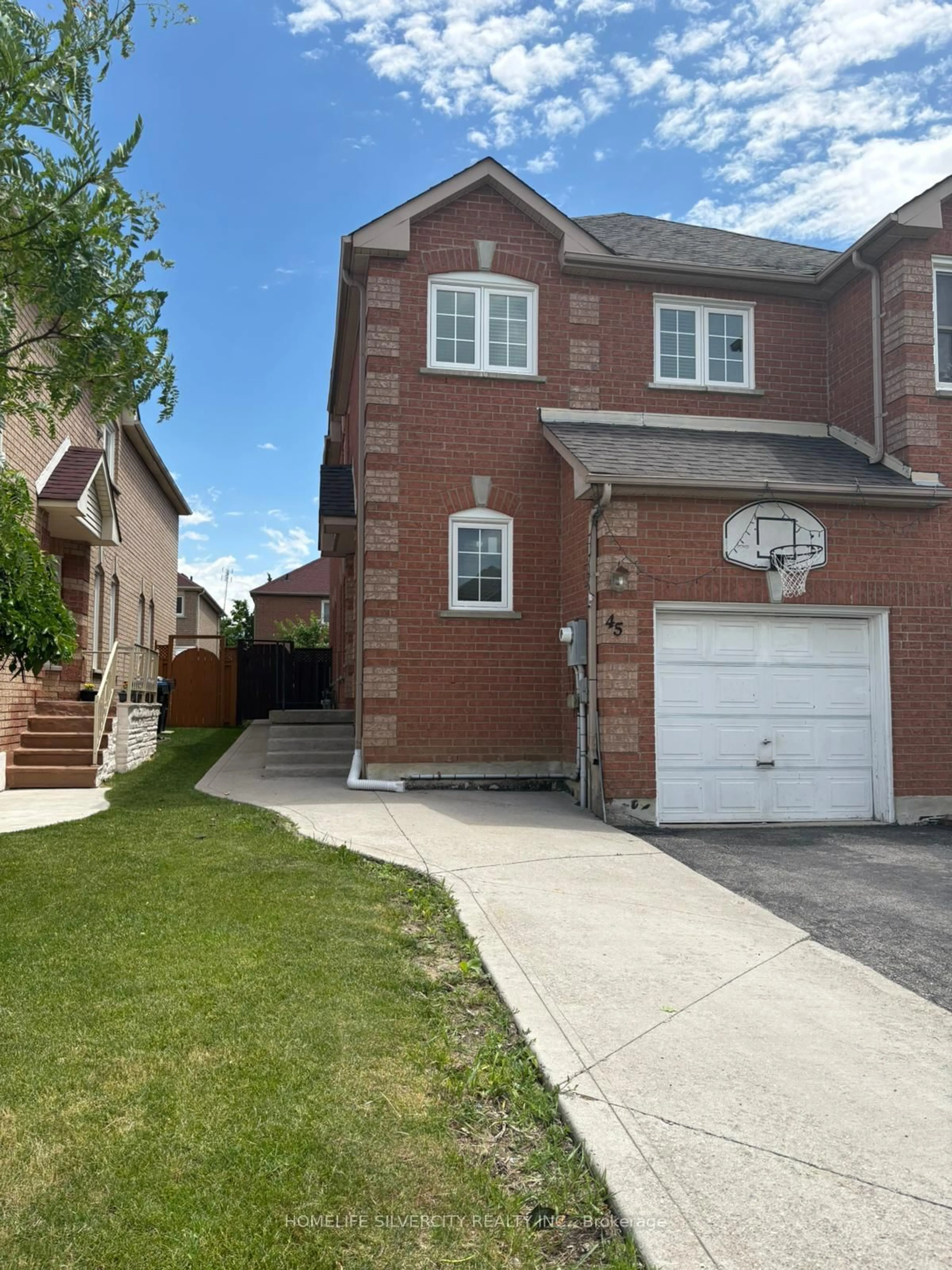 Unknown for 45 Piane Ave, Brampton Ontario L6Y 4X9