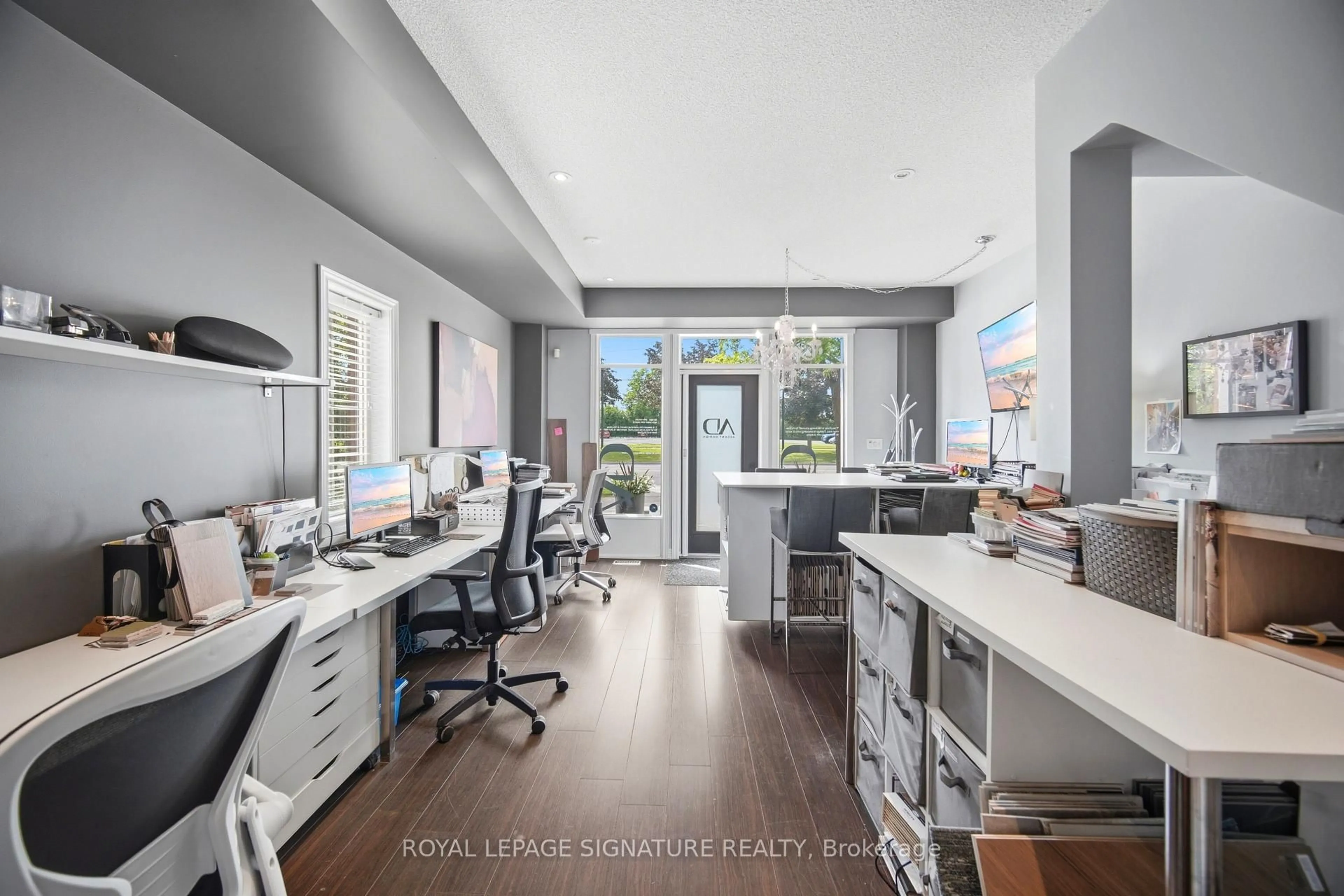 Unknown for 5035 Bidwell Common, Burlington Ontario L7L 0B4