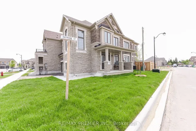 215 Hayrake St, Brampton