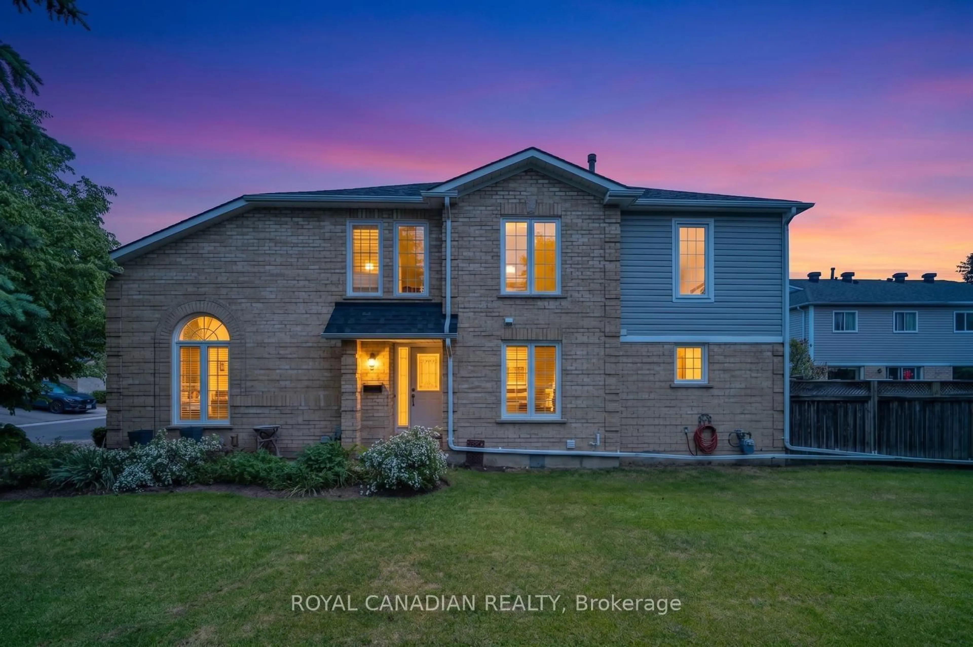 Unknown for 63 Heathcliffe Sq, Brampton Ontario L6S 5R3