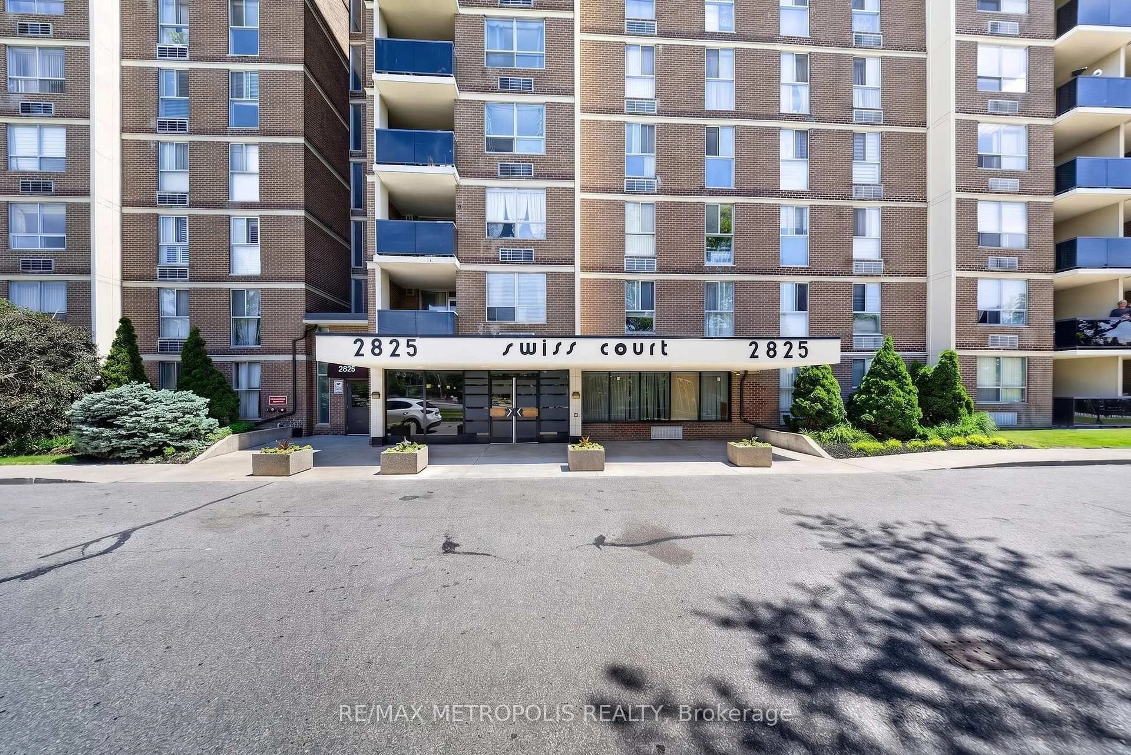Unknown for 2825 Islington Ave #104, Toronto Ontario M9L 2K1