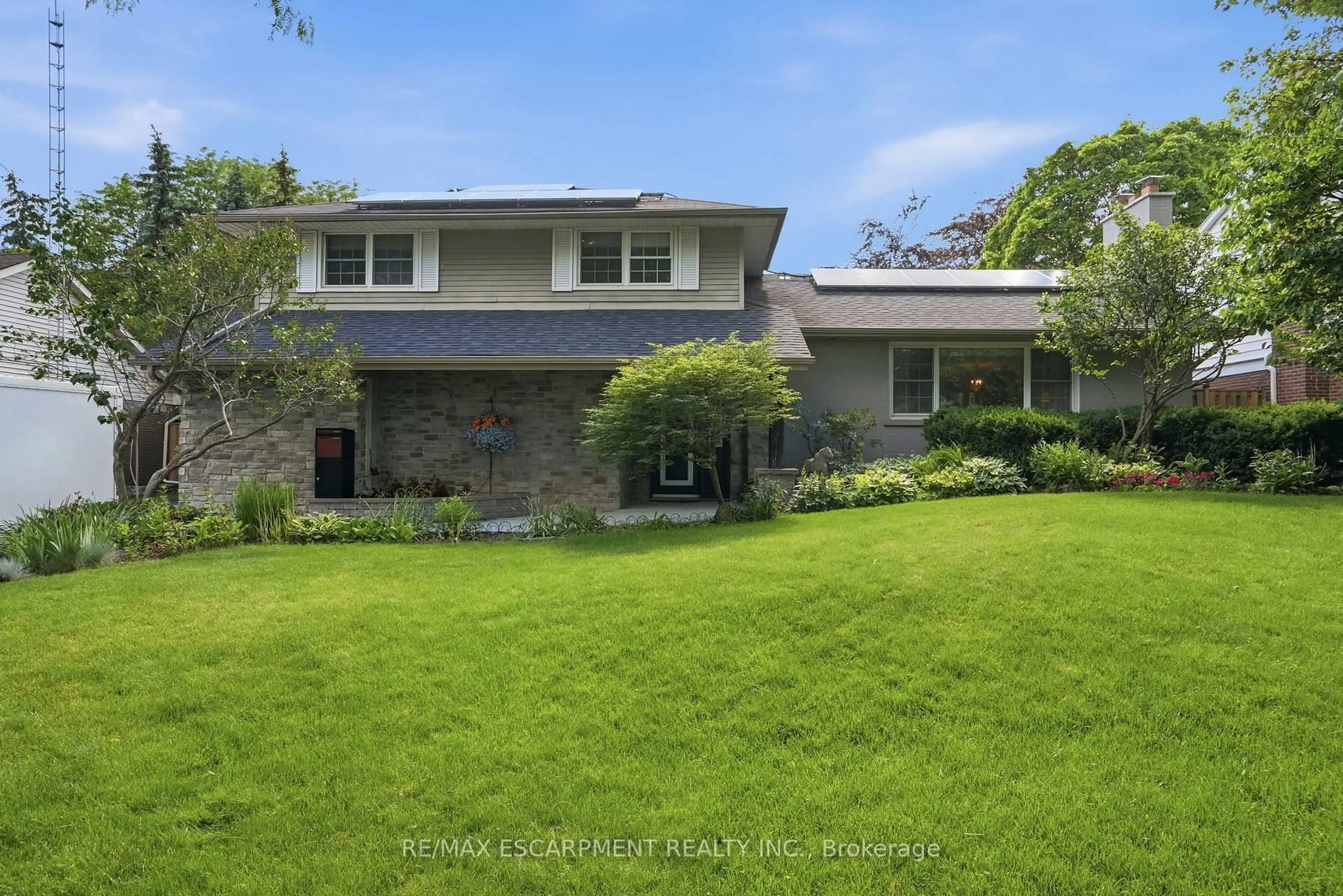 Unknown for 1321 Fairway Crt, Burlington Ontario L7P 1M5