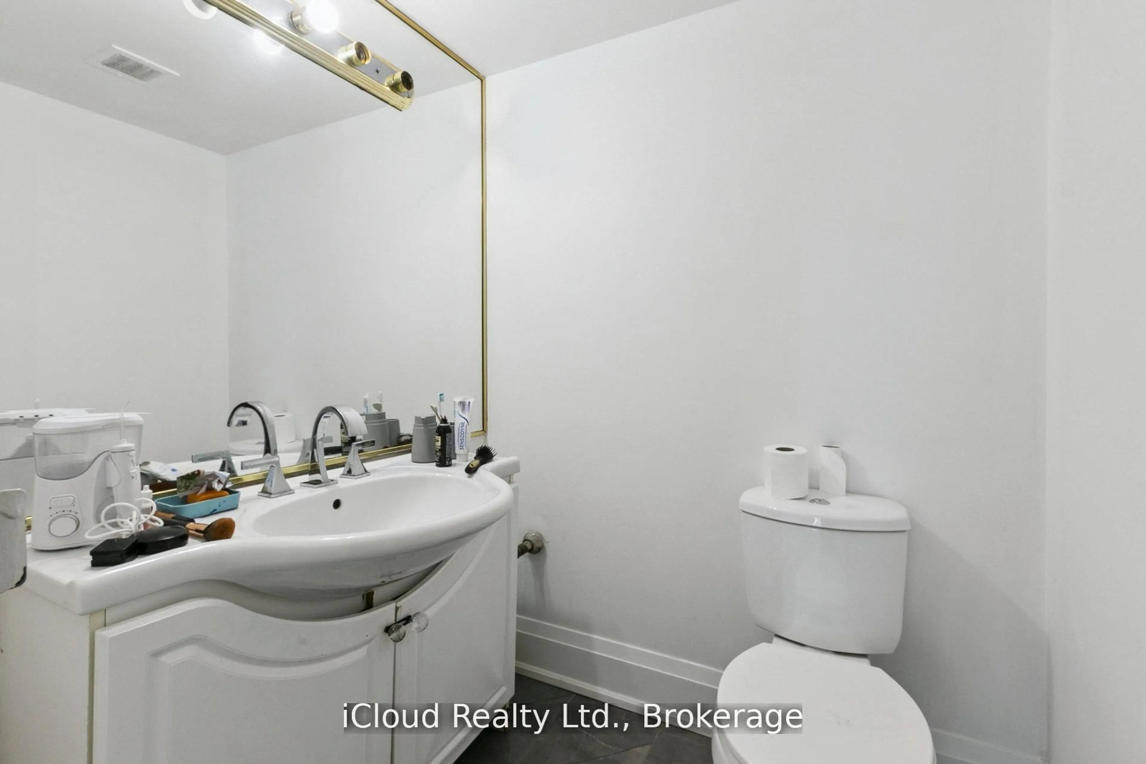 Standard bathroom, unknown for 238 Albion Rd #1108, Toronto Ontario M9W 6A7