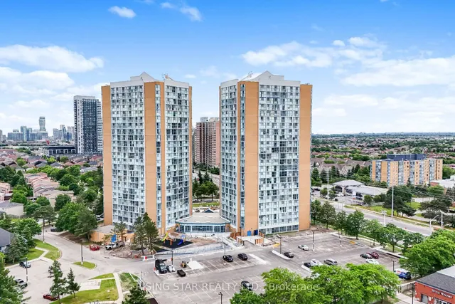 35 Trailwood Dr #311, Mississauga 3