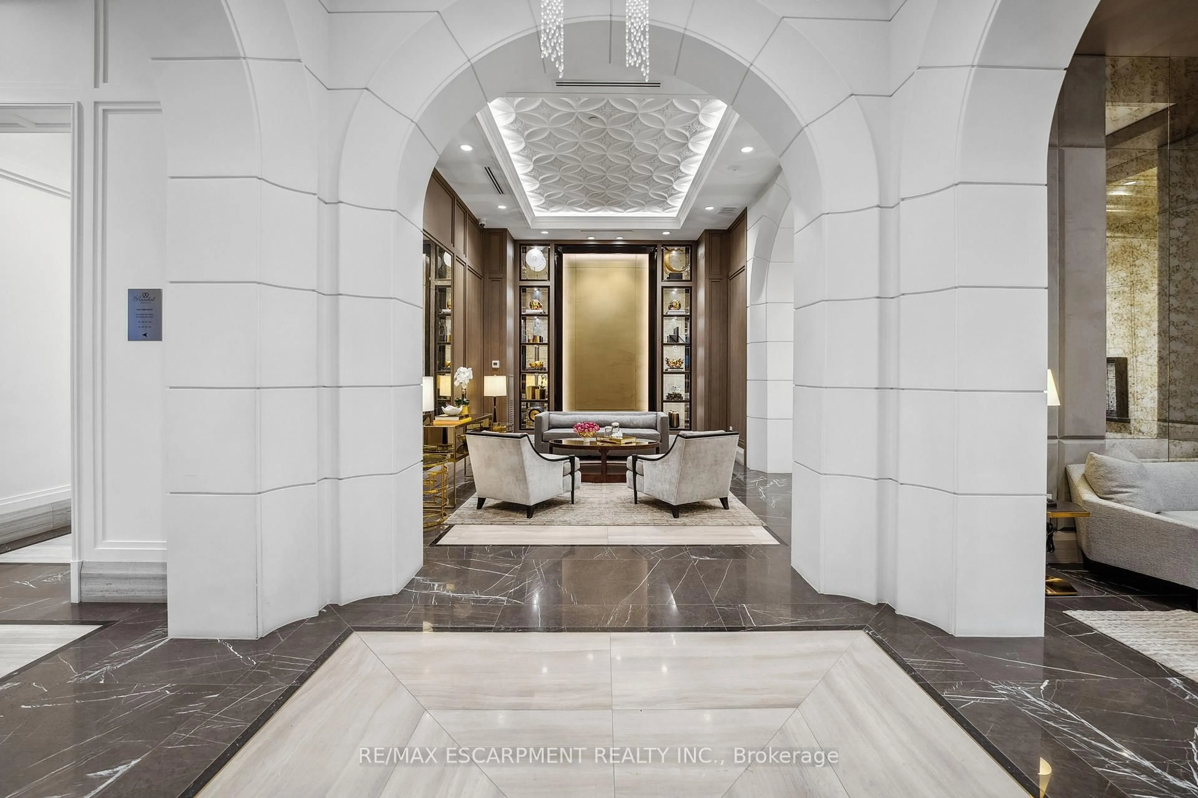 Lobby for 300 Randall St #PH1, Oakville Ontario L6J 0G2