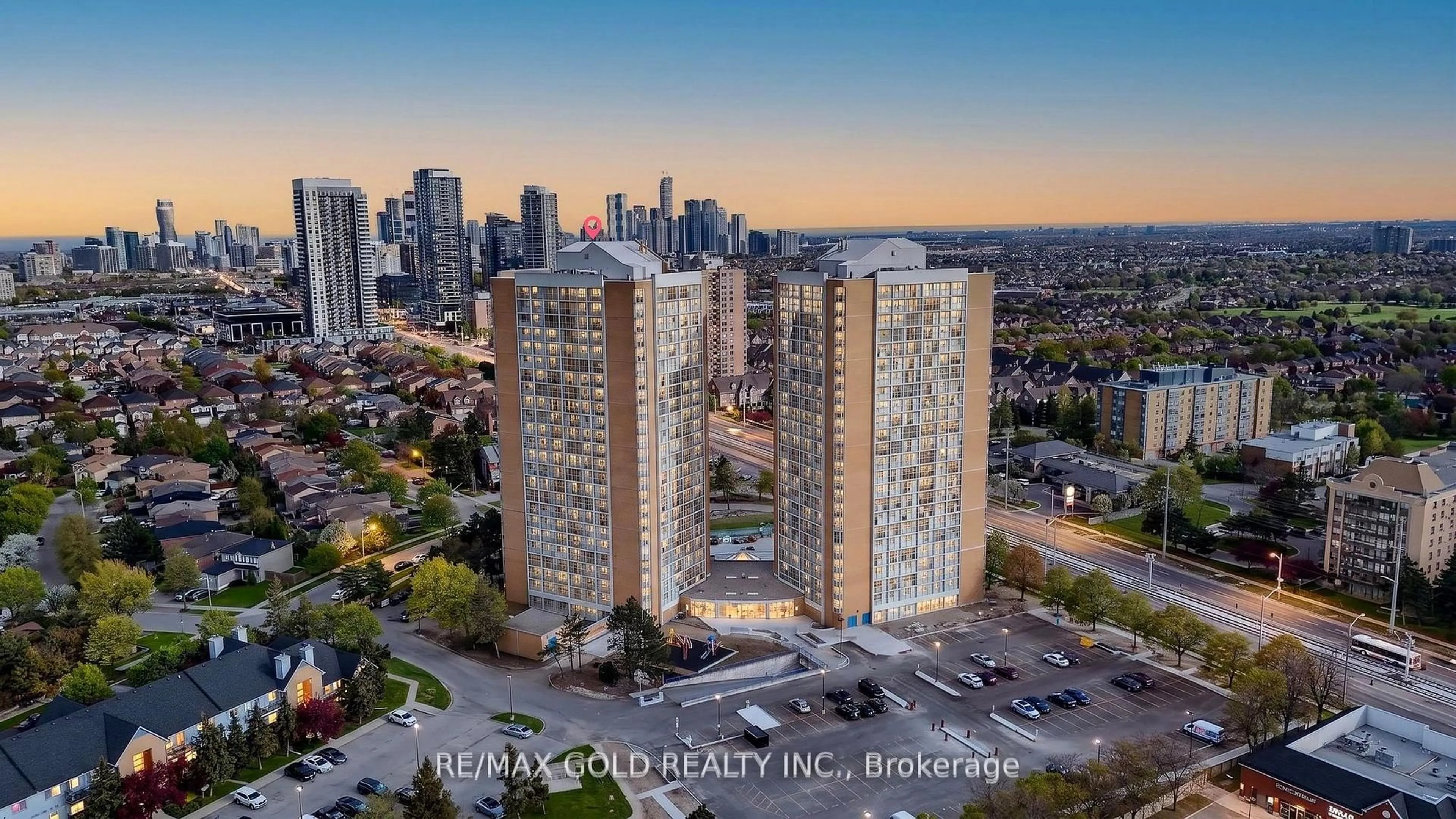 A pic from outside/outdoor area/front of a property/back of a property/a pic from drone, city buildings view from balcony for 35 Trailwood Dr #1911, Mississauga Ontario L4Z 3L6