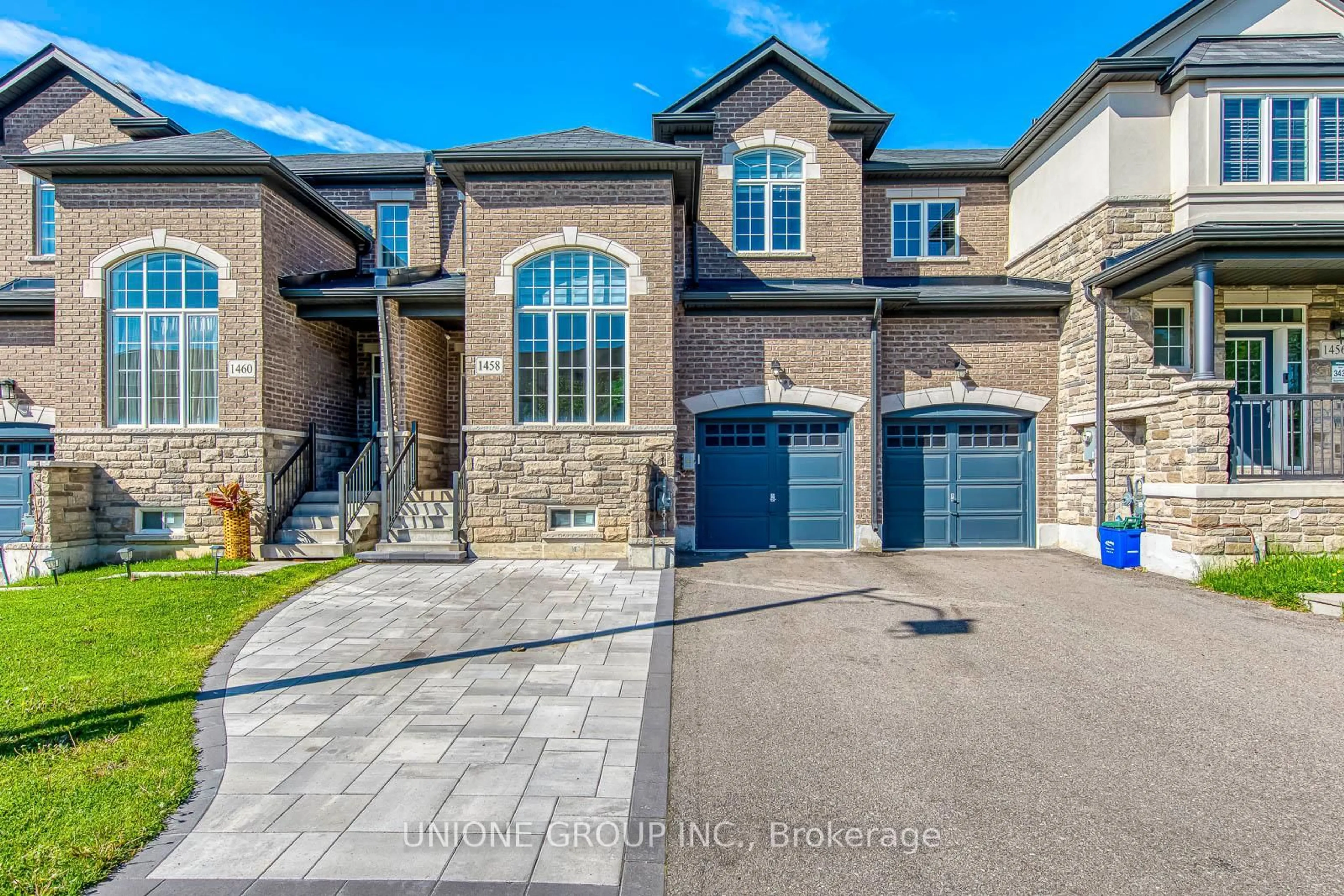 Home with brick exterior material, street for 1458 Pratt Hts, Milton Ontario L9E 1J3