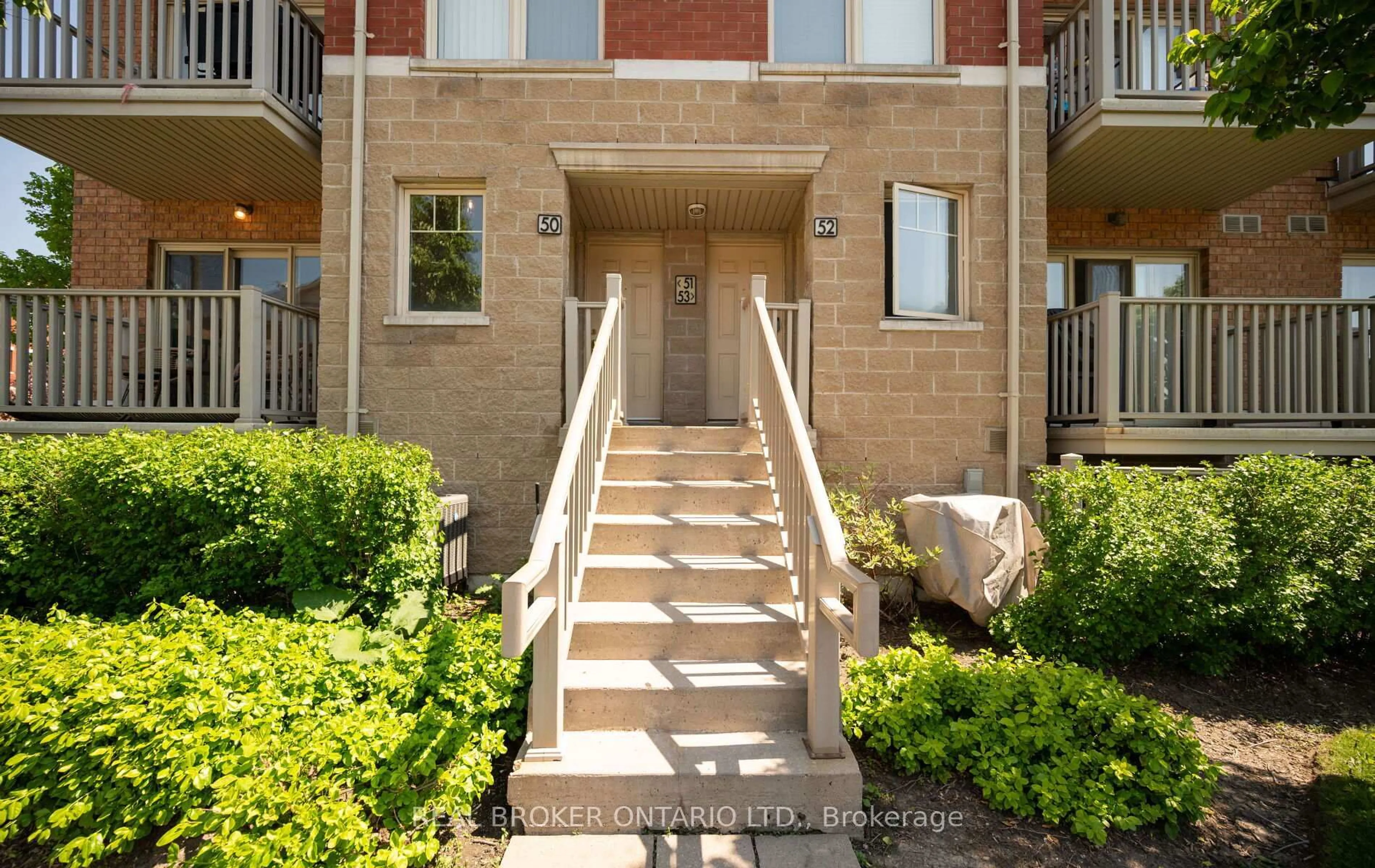 Unknown for 5050 Intrepid Dr #50, Mississauga Ontario L5M 0E5