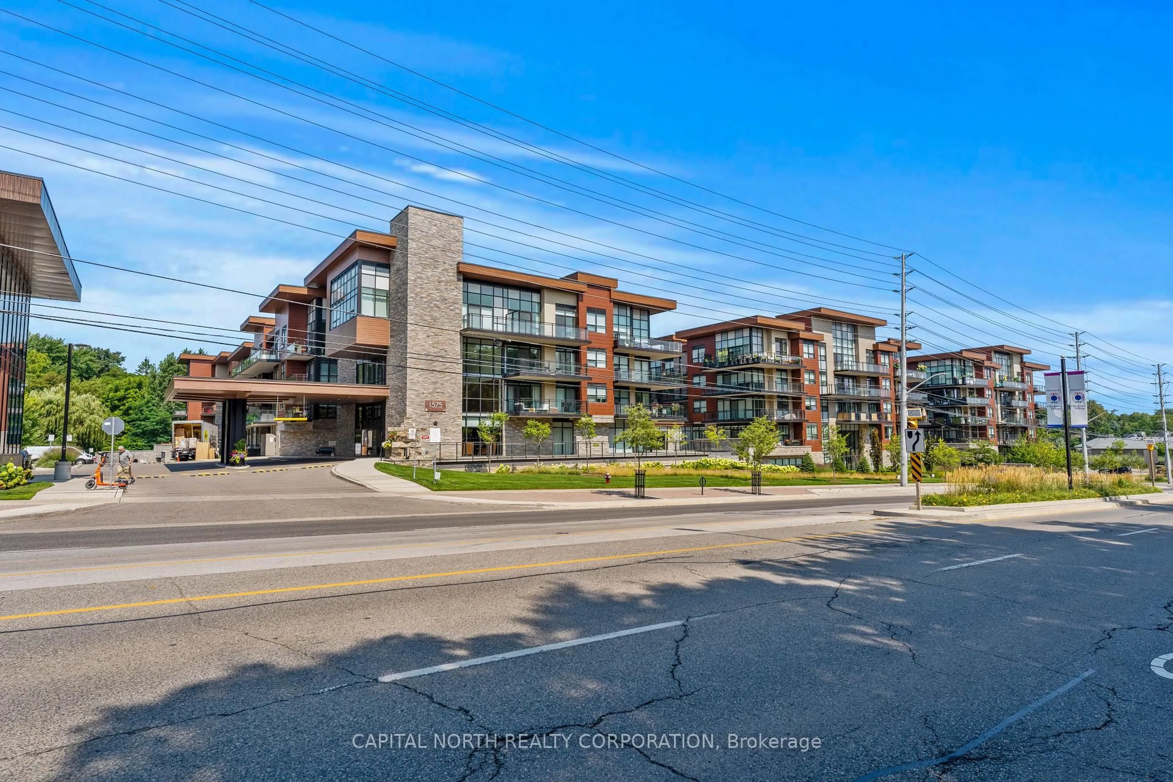 Unknown for 1575 Lakeshore Rd #270, Mississauga Ontario L5J 0B1