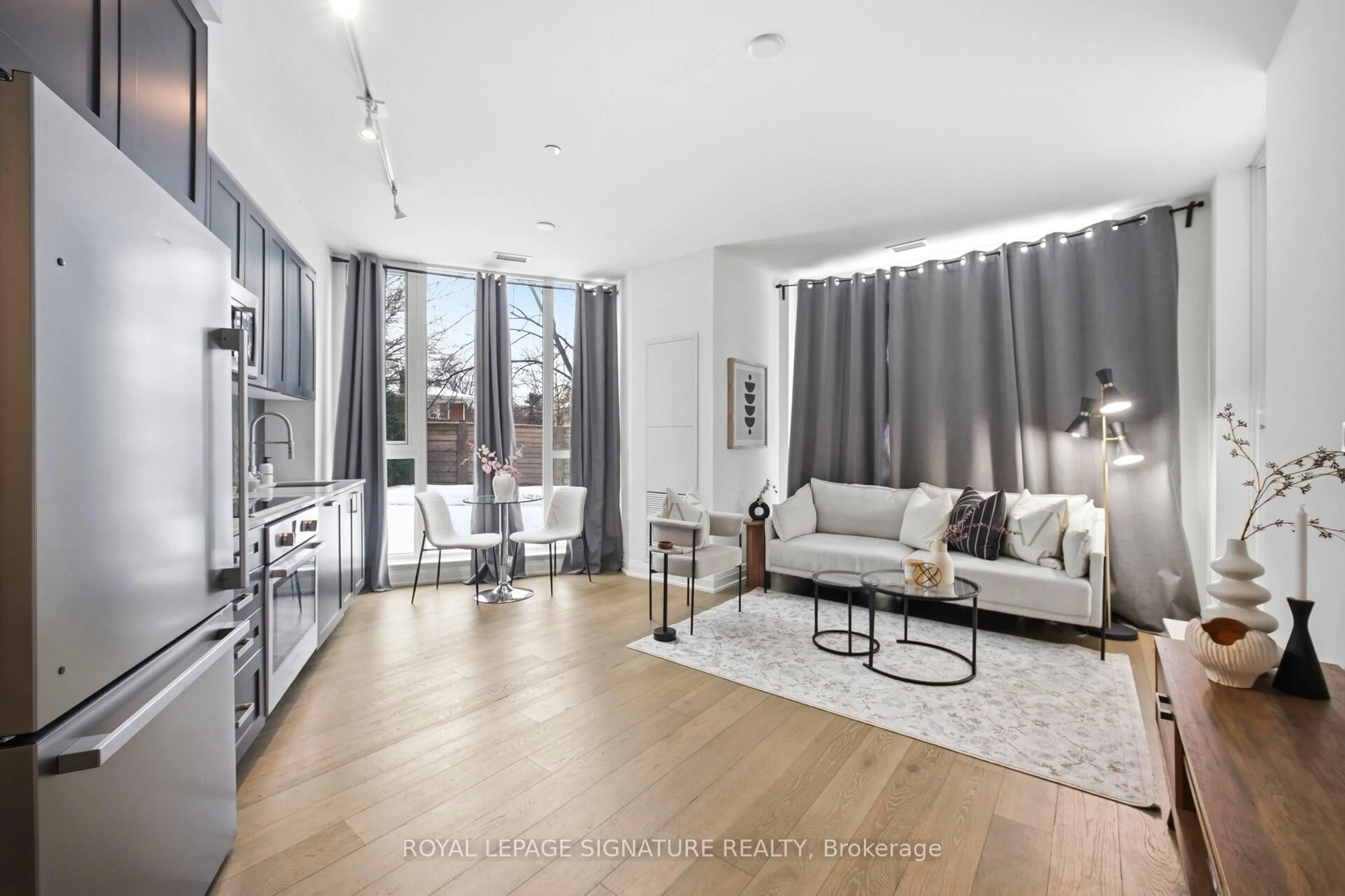 Living room with furniture, unknown for 293 The Kingsway #109, Toronto Ontario M9A 0E8