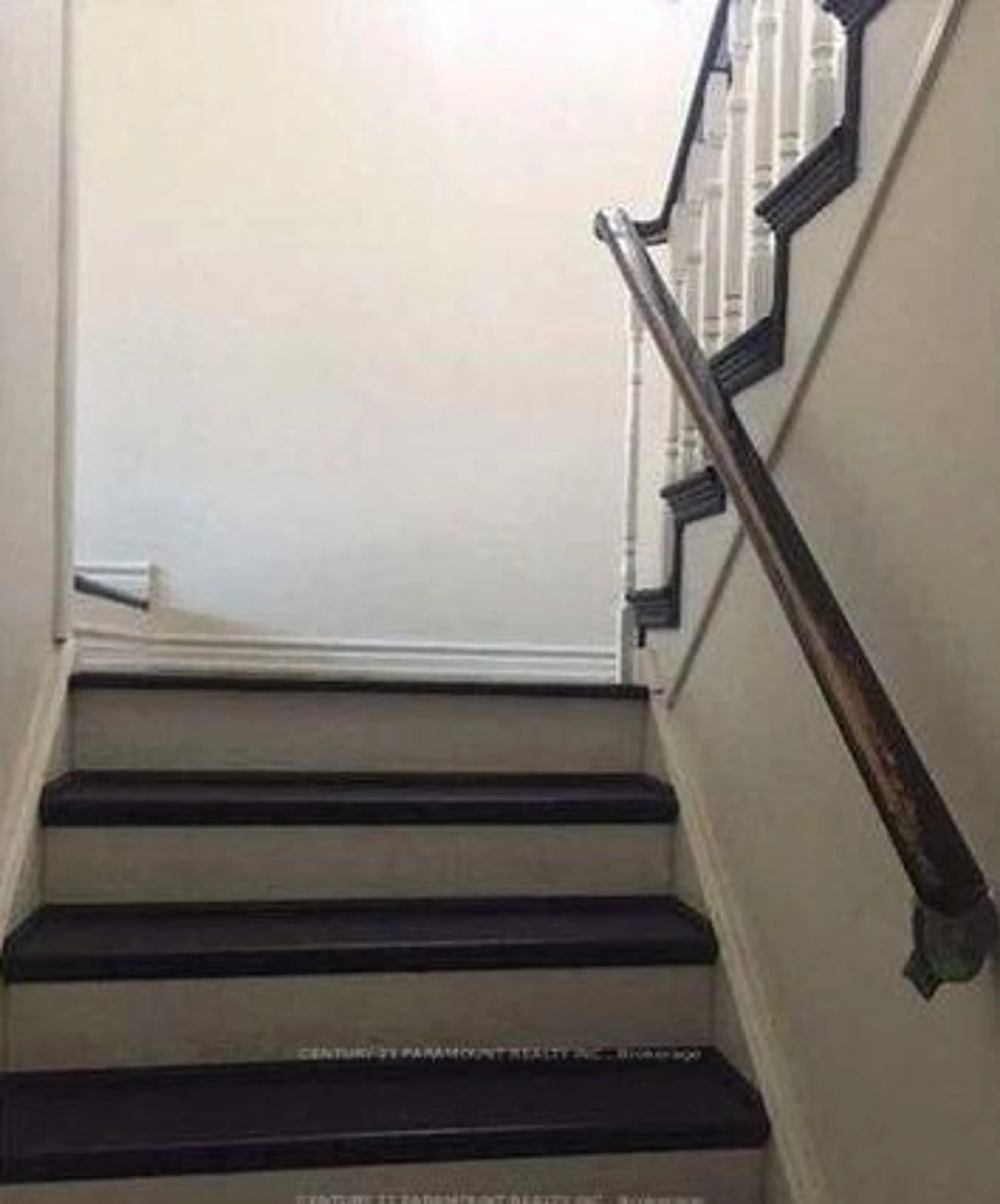 Stairs for 17 Timberlane Dr, Brampton Ontario L6Y 3Y6
