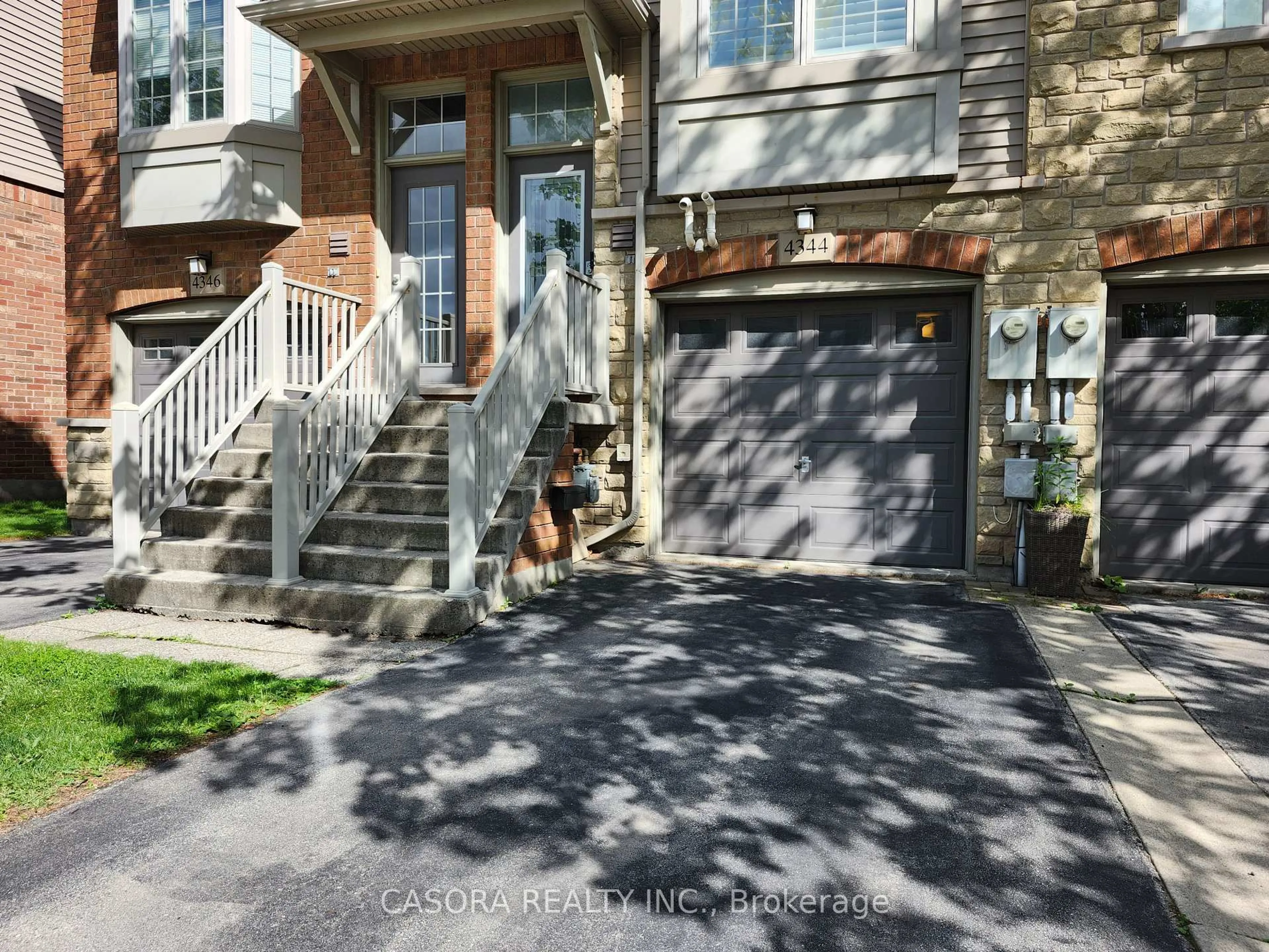 Unknown for 4344 Ingram Common, Burlington Ontario L7L 0C4