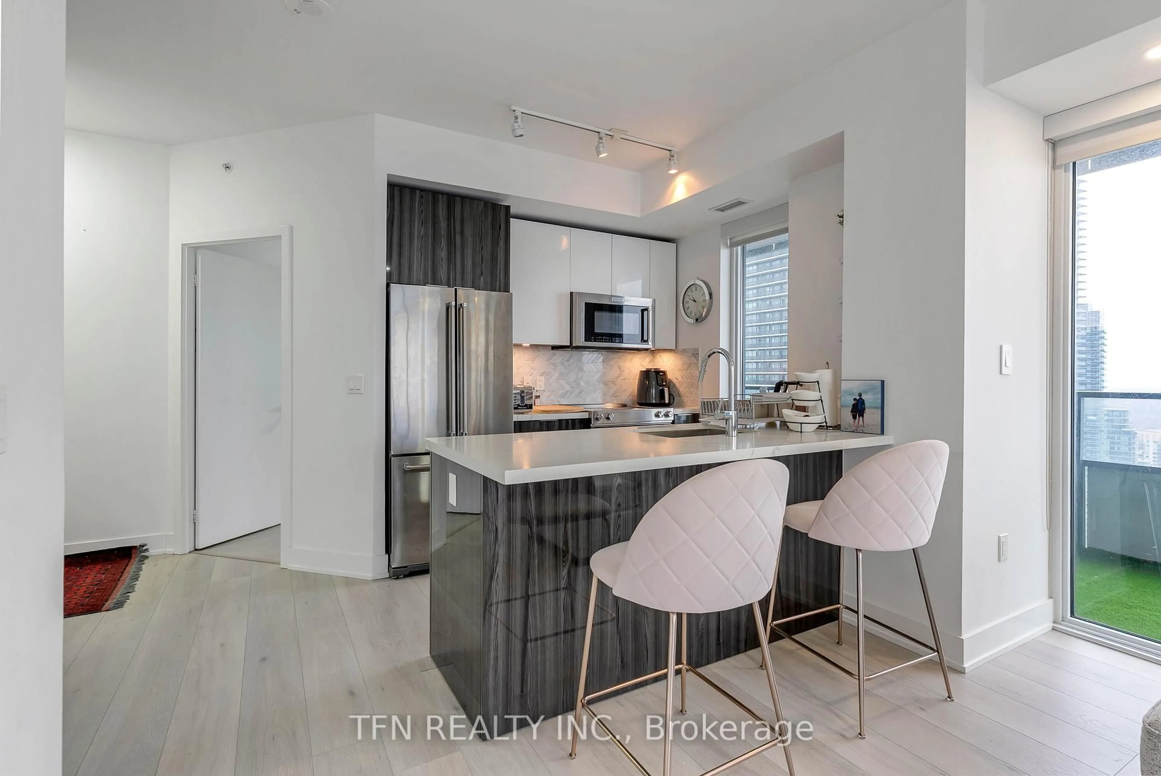Open concept kitchen, ceramic/tile floor for 20 Shore Breeze Dr #3107, Toronto Ontario M8V 0C7
