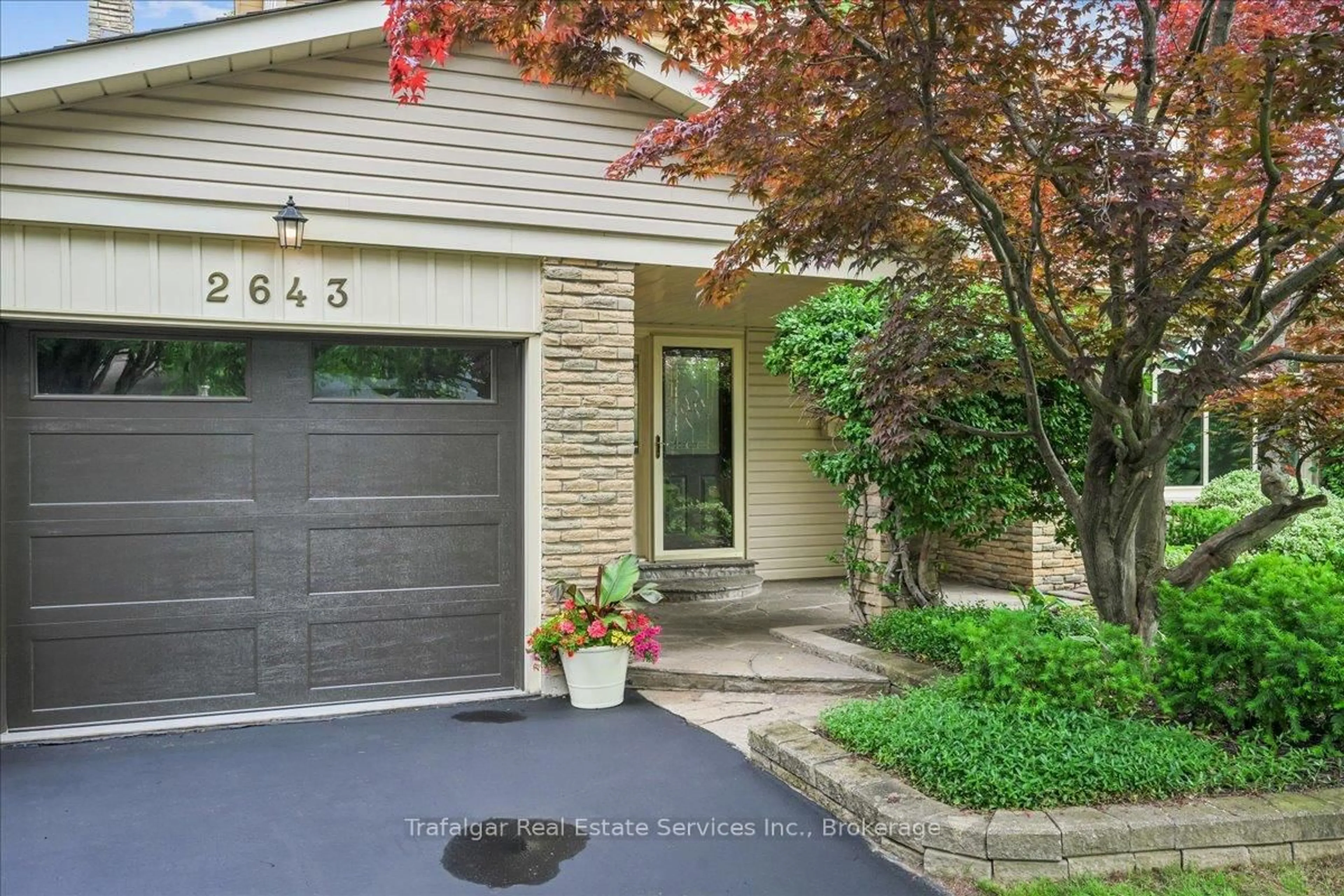 Unknown for 2643 Spruce Needle Dr, Mississauga Ontario L5L 1M8