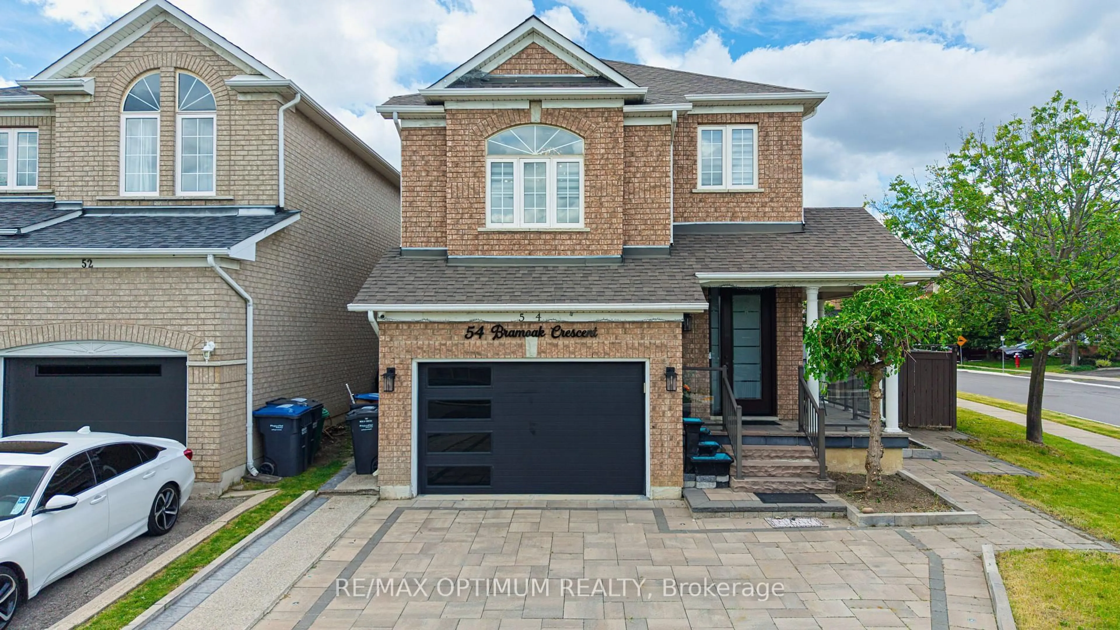 Home with brick exterior material, street for 54 Bramoak Cres, Brampton Ontario L7A 1T6