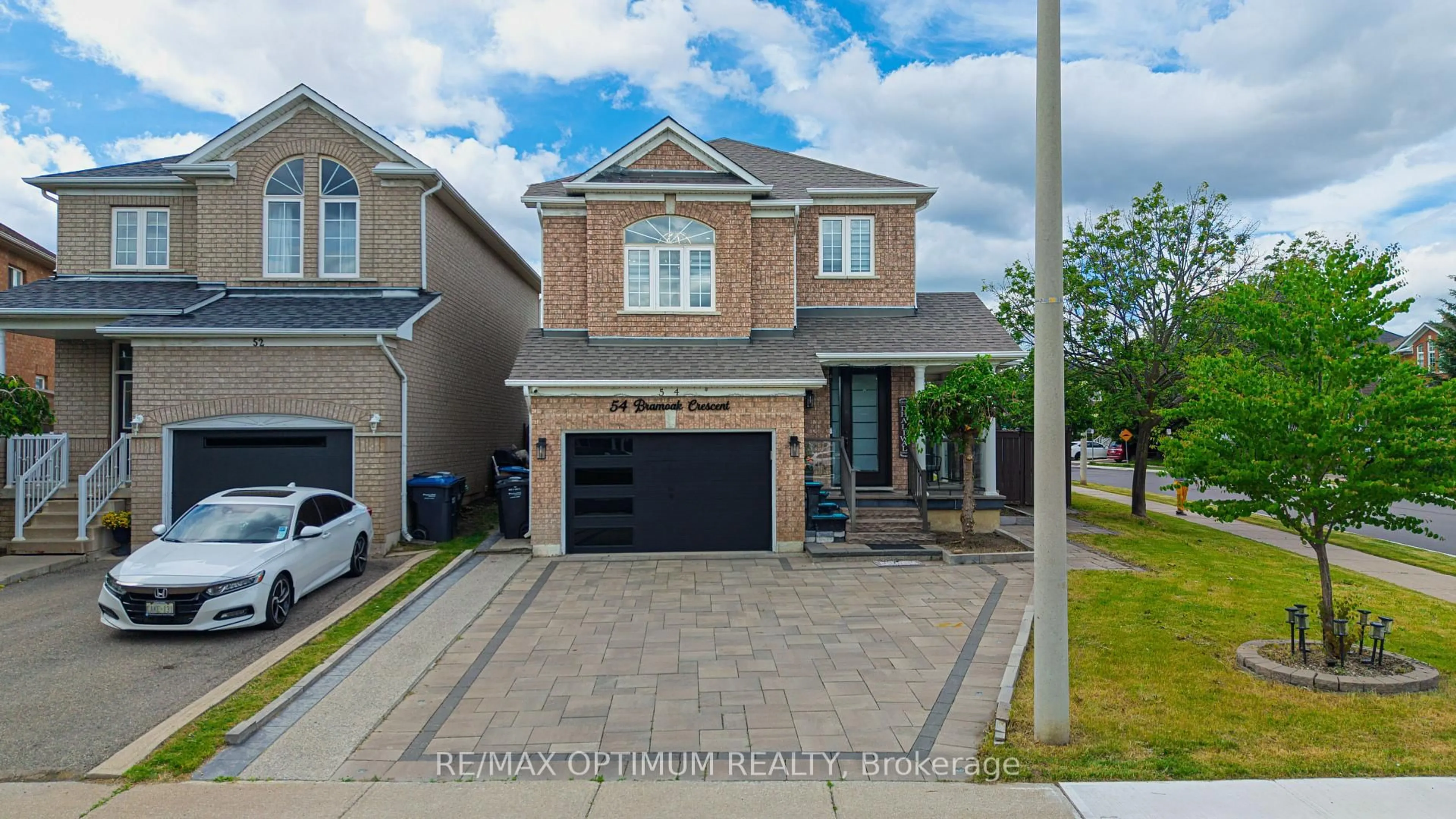 Home with brick exterior material, street for 54 Bramoak Cres, Brampton Ontario L7A 1T6