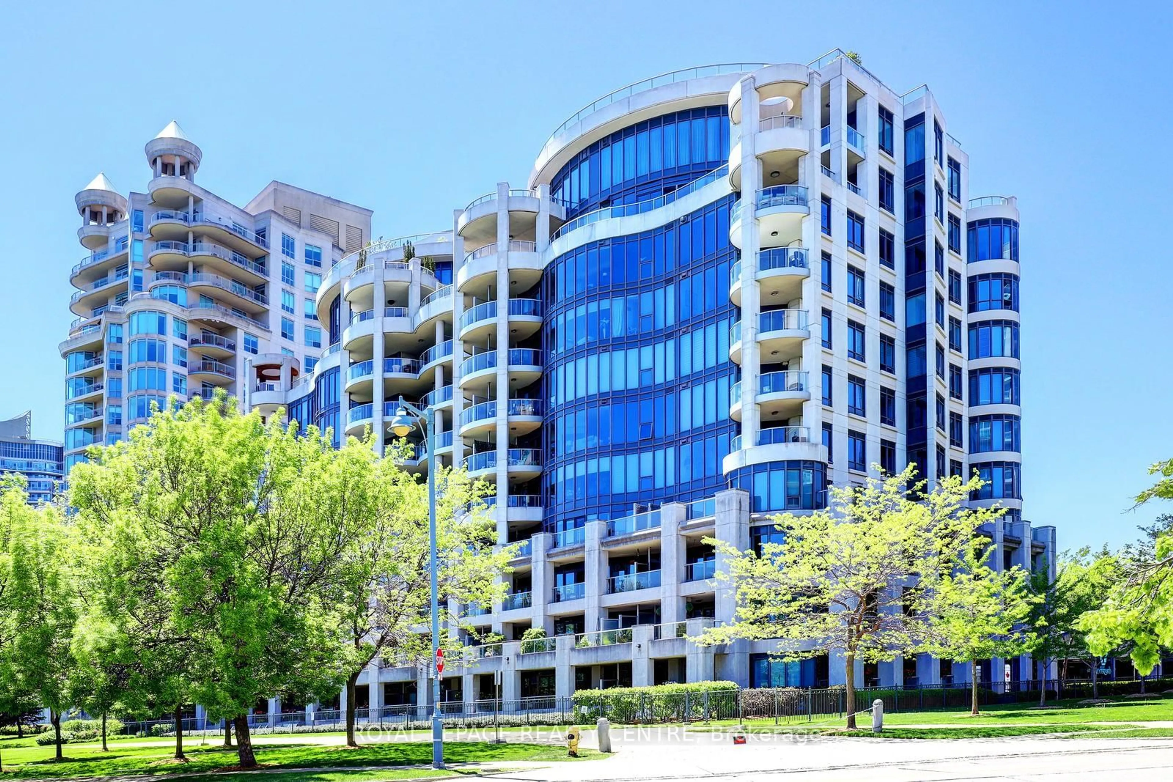 Unknown for 2095 Lake Shore Blvd #318, Toronto Ontario M8V 4G4