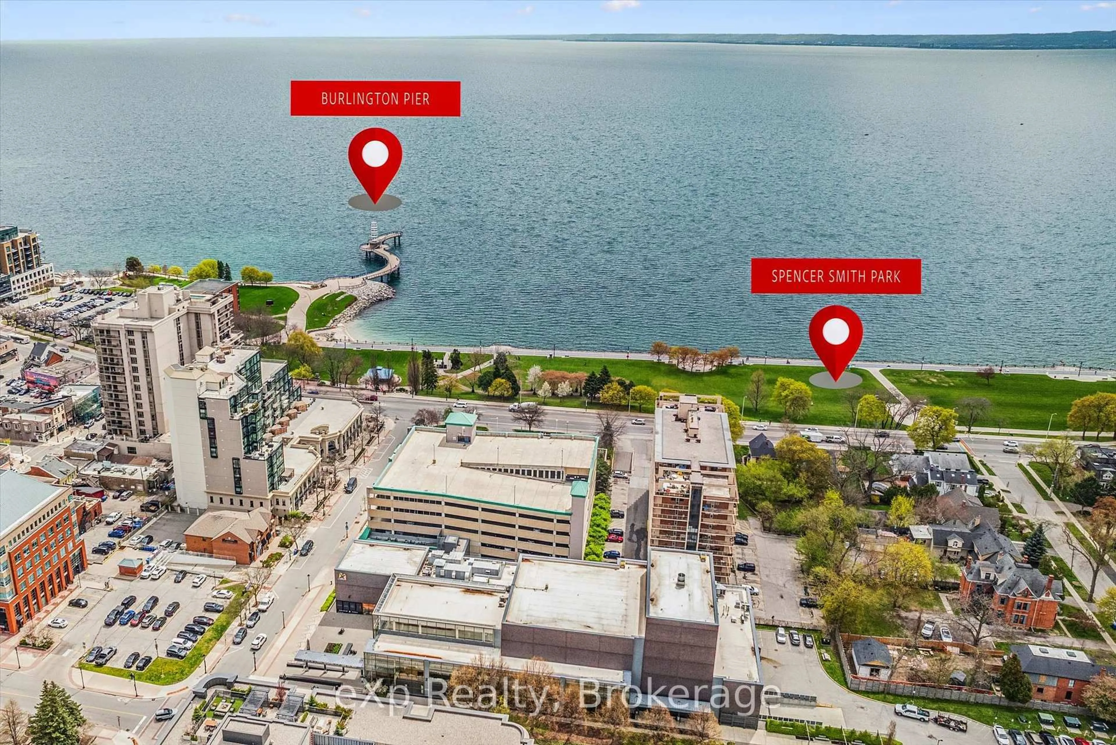 A pic from outside/outdoor area/front of a property/back of a property/a pic from drone, water/lake/river/ocean view for 1418 Ghent Ave, Burlington Ontario L7S 1W8