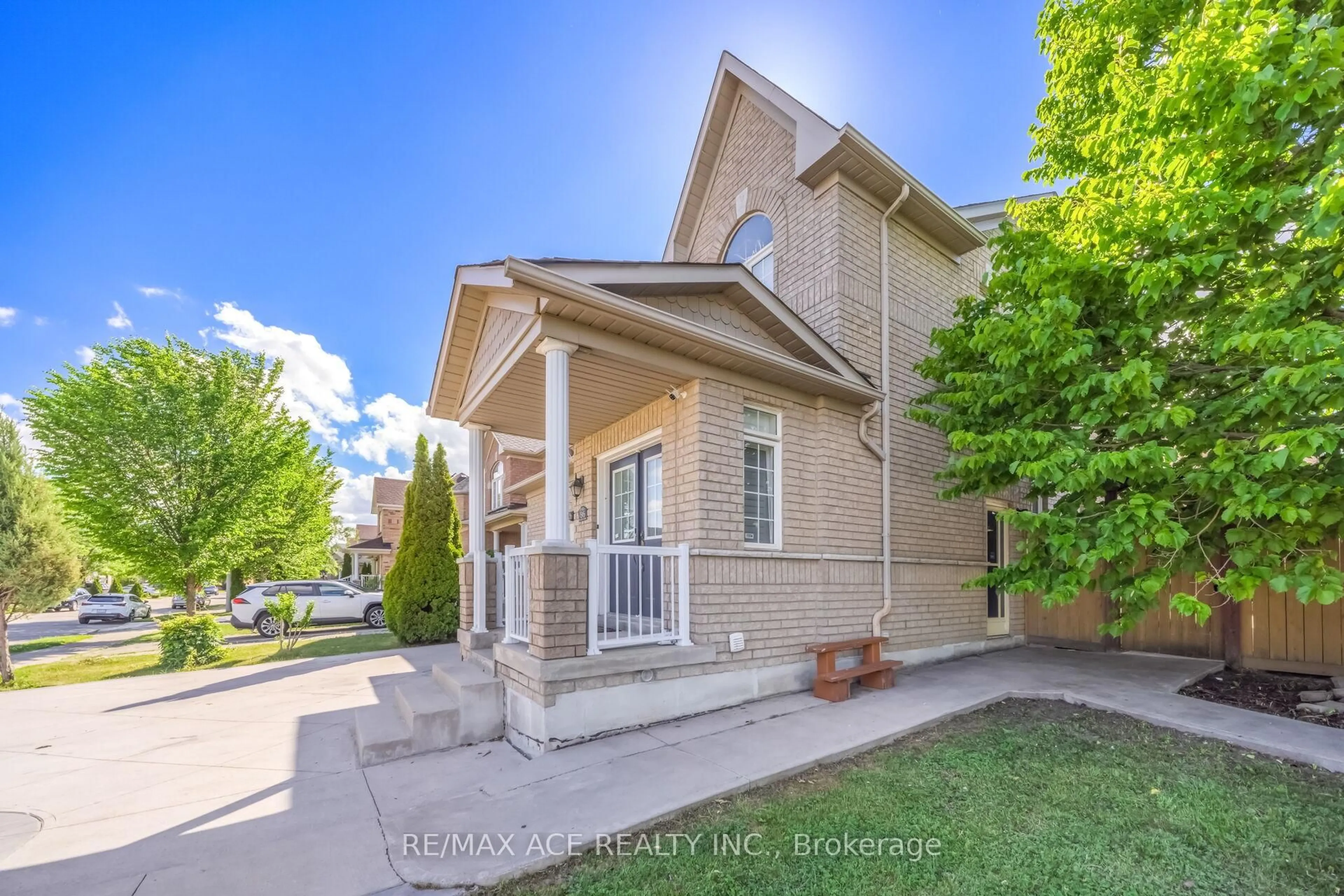 Unknown for 86 Treasure Dr, Brampton Ontario L7A 3L7