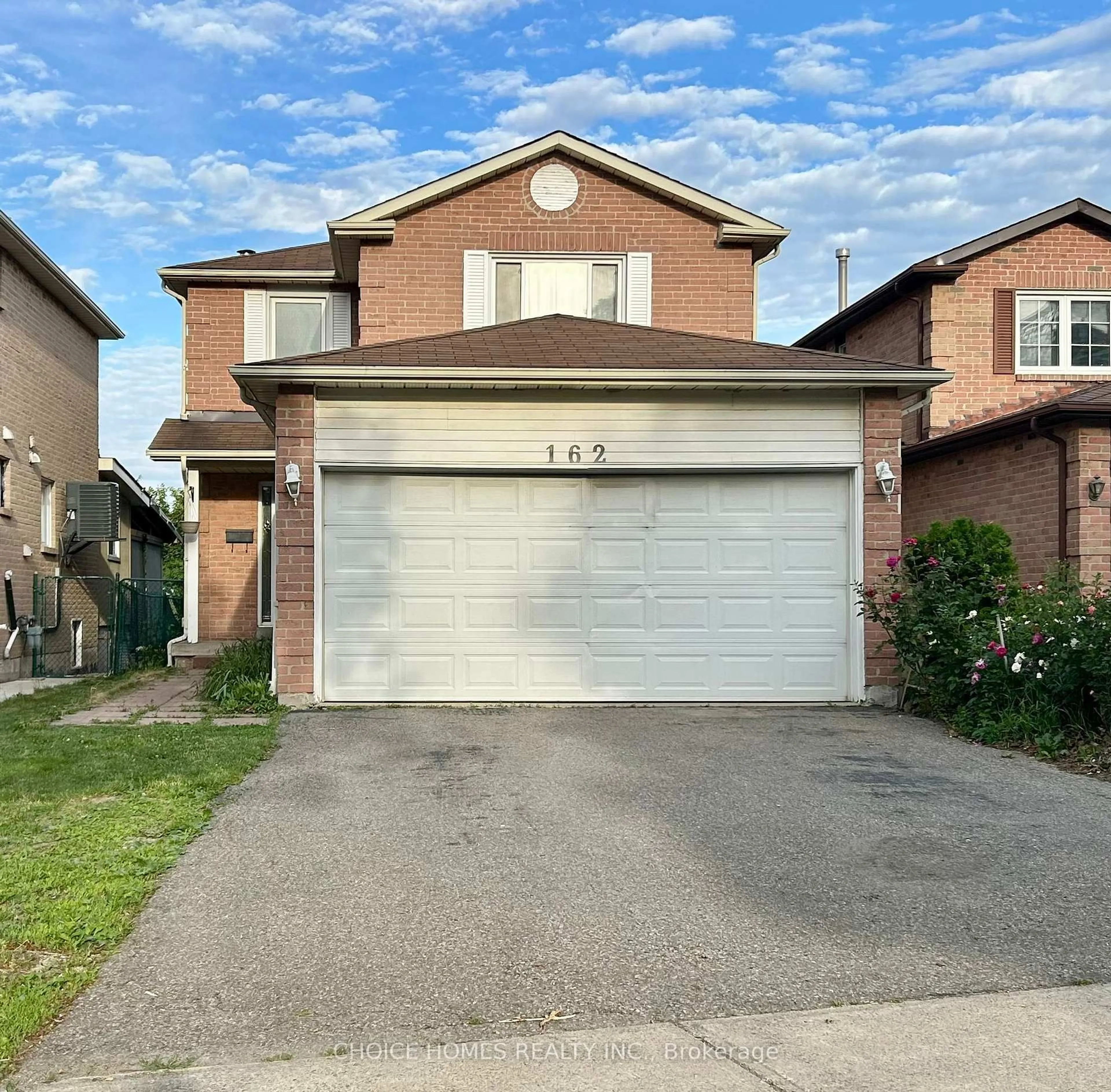Home with brick exterior material, street for 162 Clansman Tr, Mississauga Ontario L4Z 3G8
