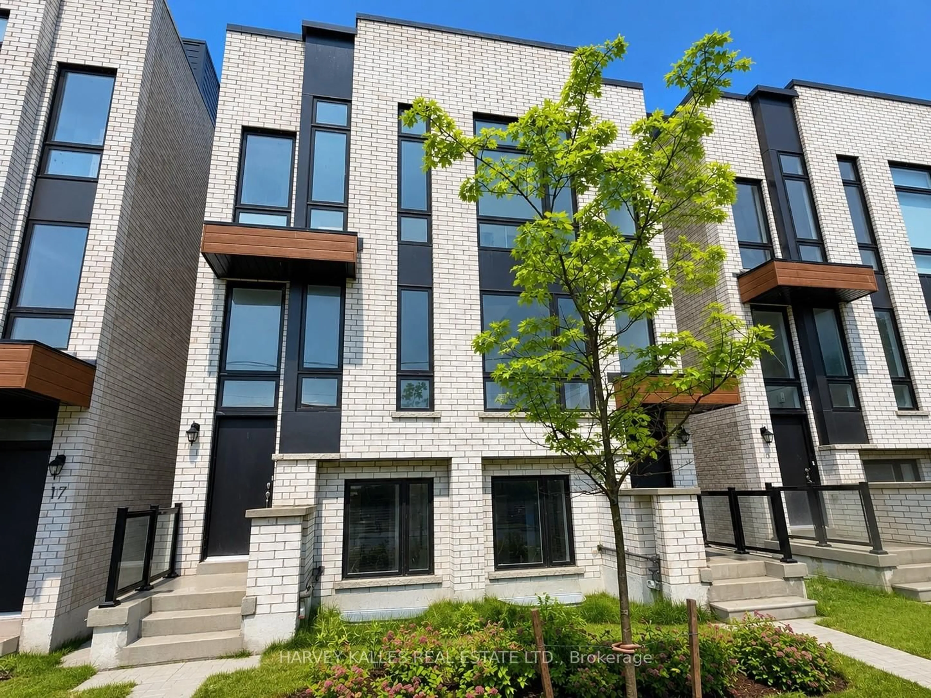 Home with brick exterior material, street for 19 Innes Ave, Toronto Ontario M6E 0B2
