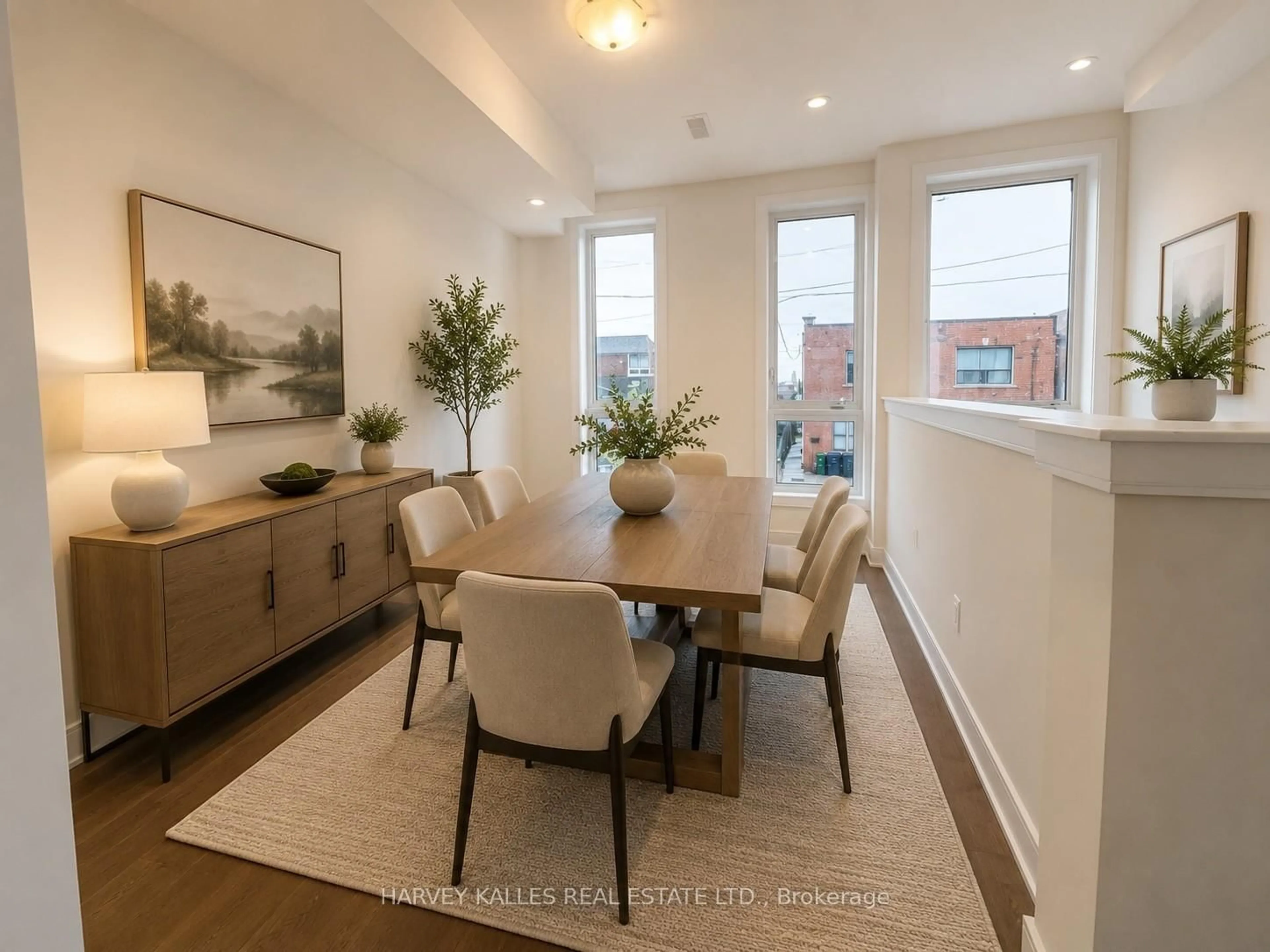 Dining room, unknown for 19 Innes Ave, Toronto Ontario M6E 0B2