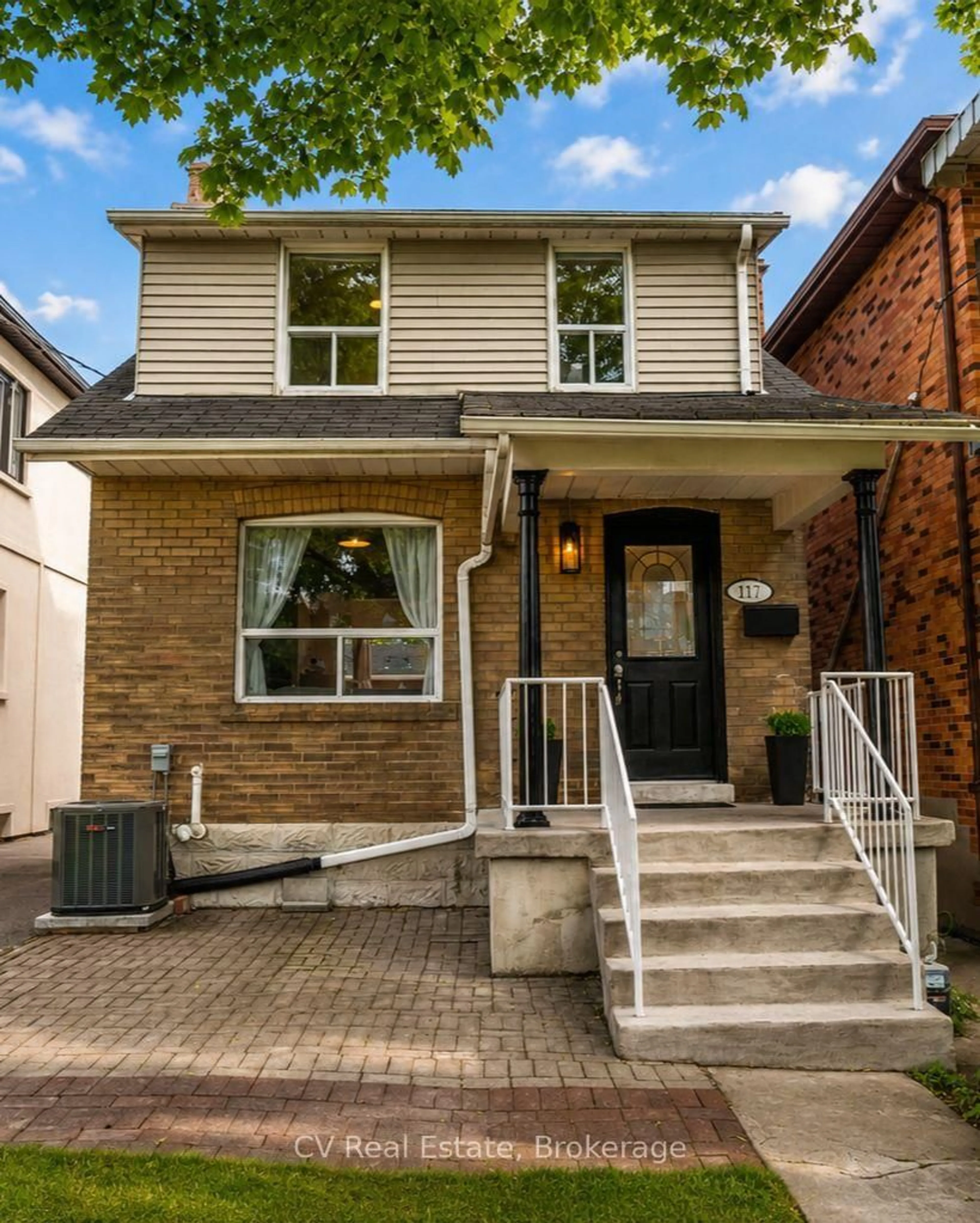 Home with brick exterior material, street for 117 Regent St, Toronto Ontario M6M 3V6
