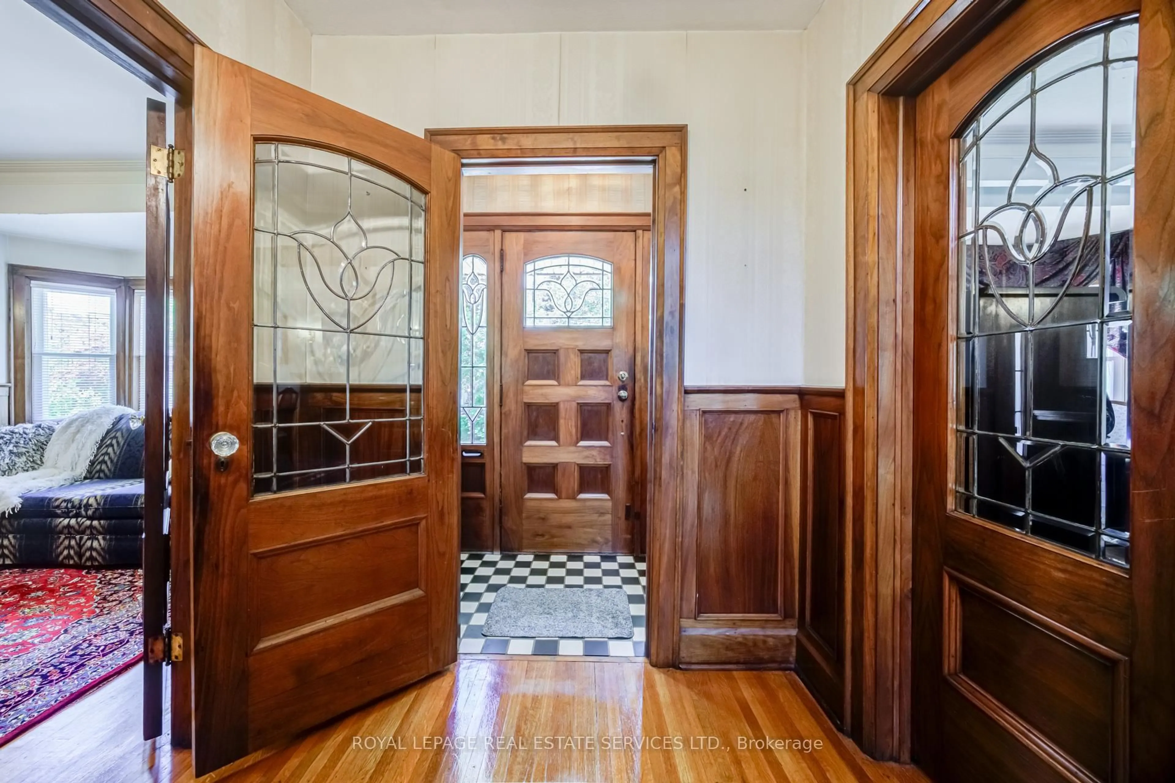 Indoor foyer for 51 Halford Ave, Toronto Ontario M6S 4E9