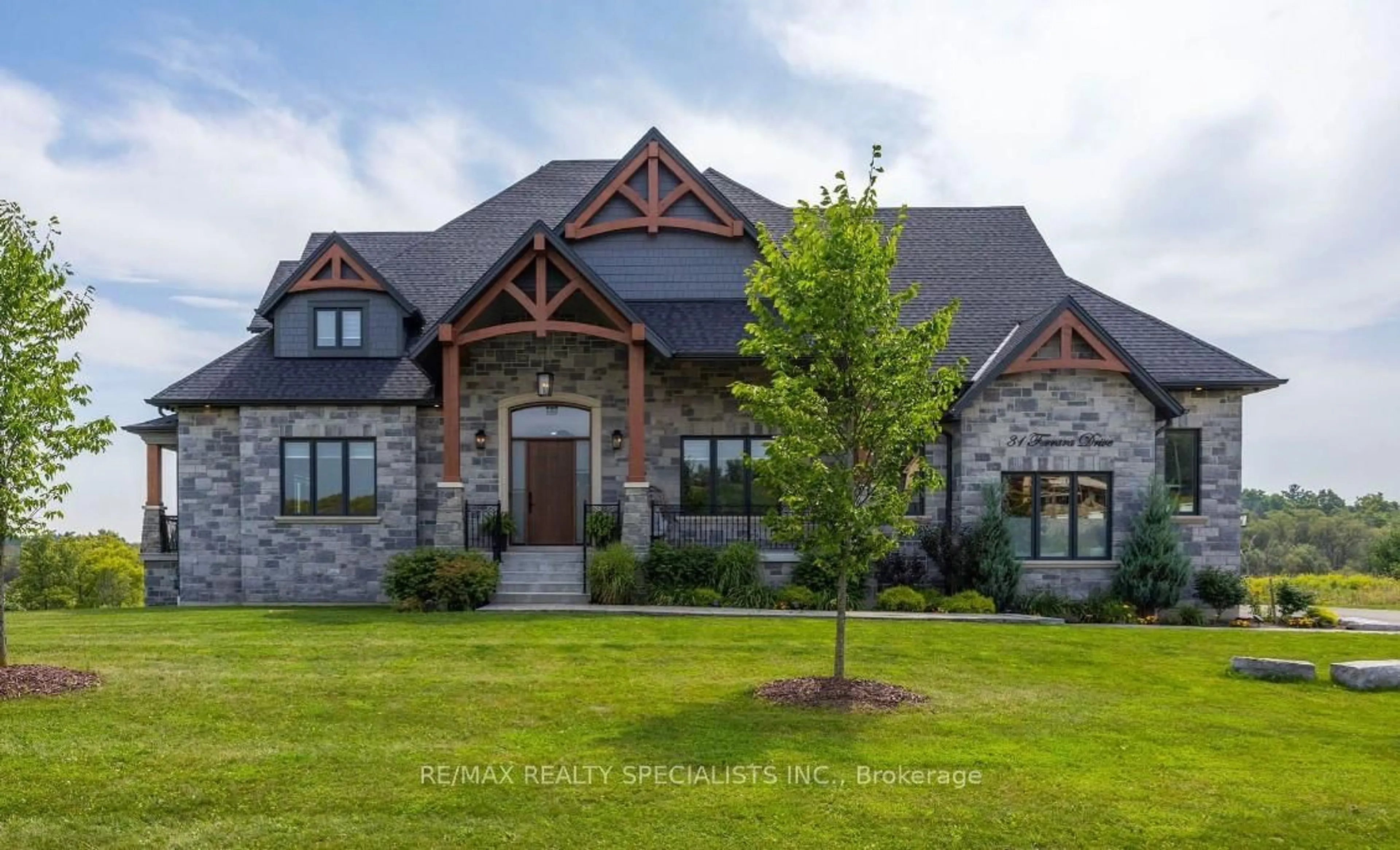 Home with brick exterior material, unknown for 31 Ferrara Dr, Caledon Ontario L7E 4L5