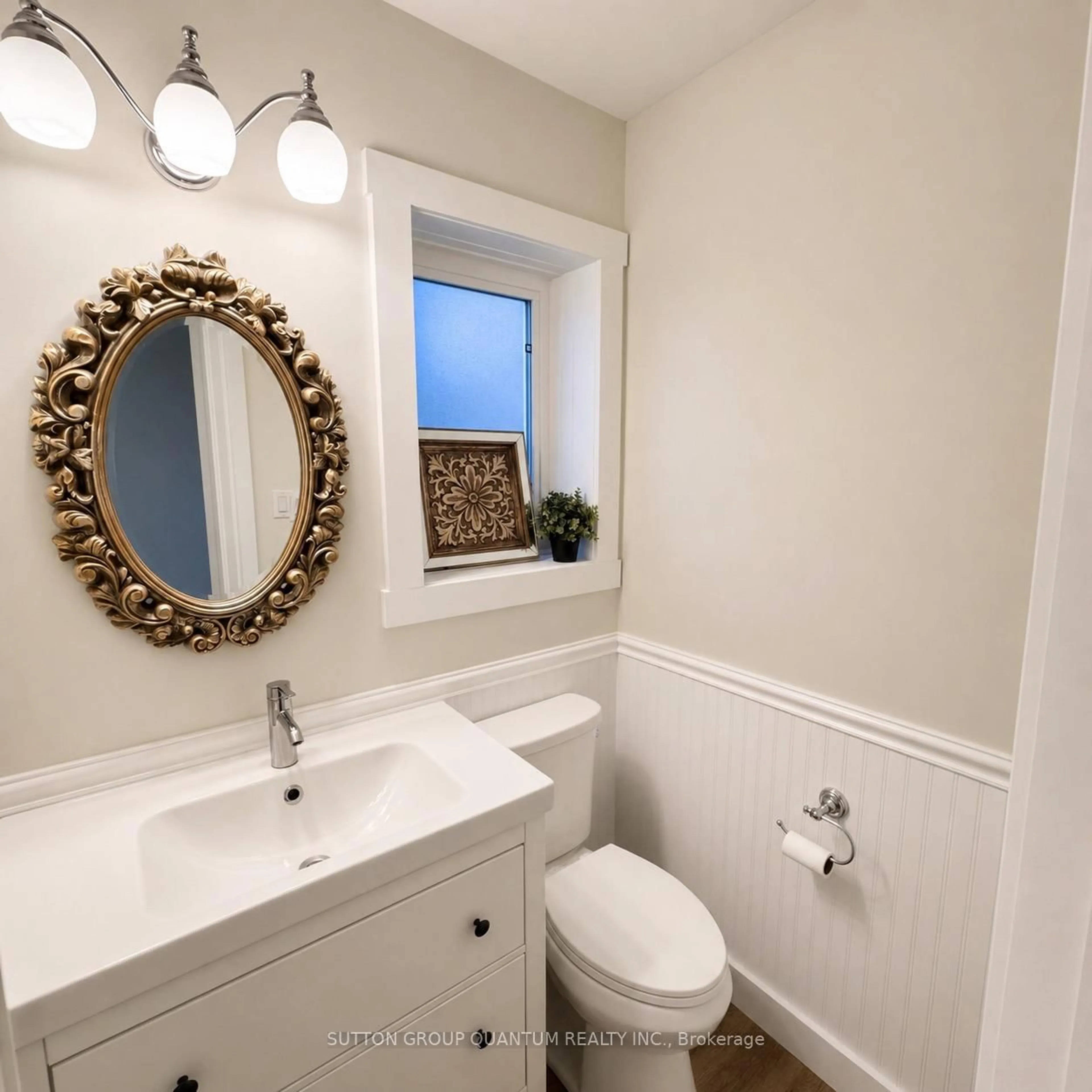 Contemporary bathroom, ceramic/tile floor for 48 Meadowlark Dr, Halton Hills Ontario L7G 6N5