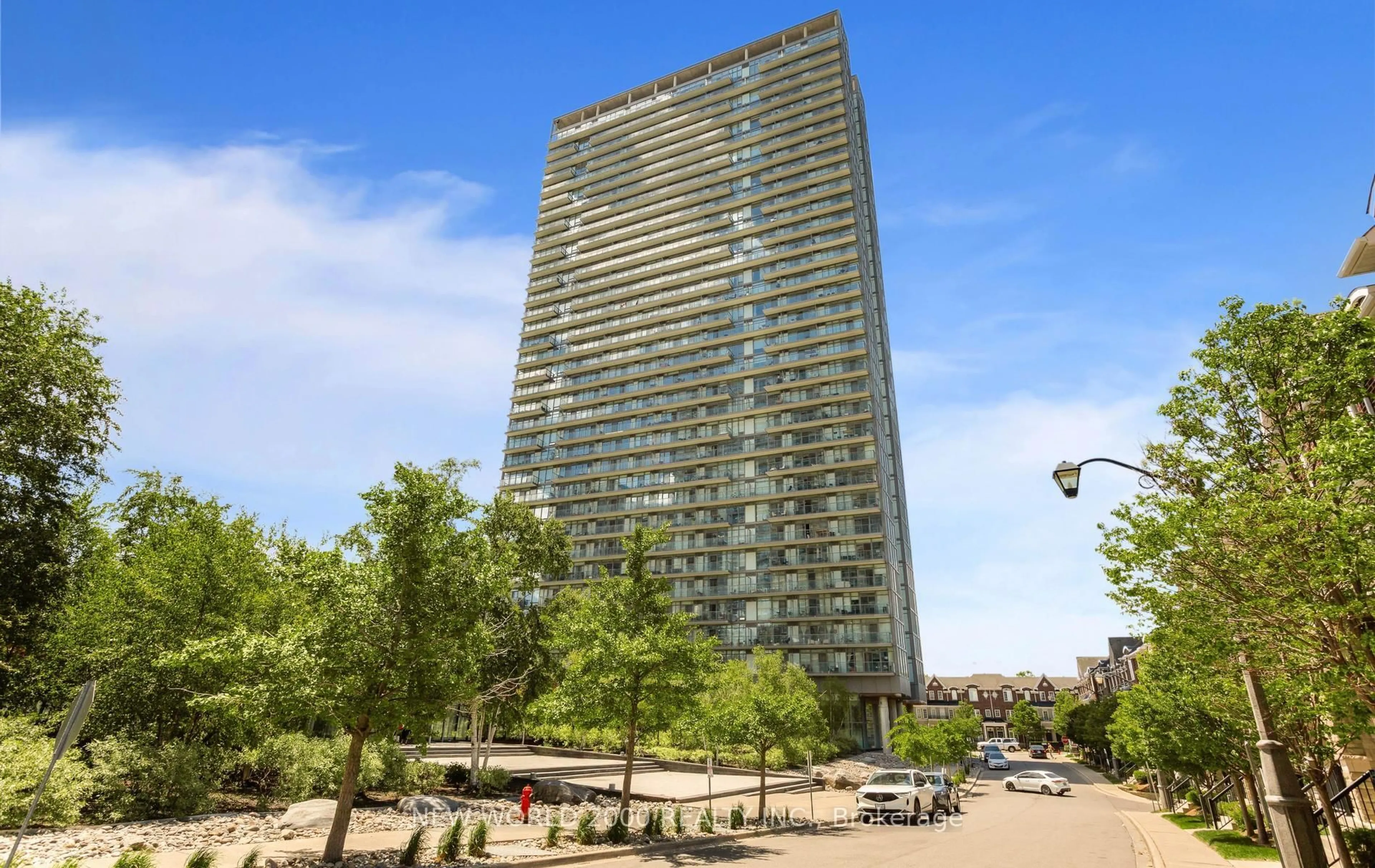 Patio, building for 105 The Queens Way #1902, Toronto Ontario M6S 5B5